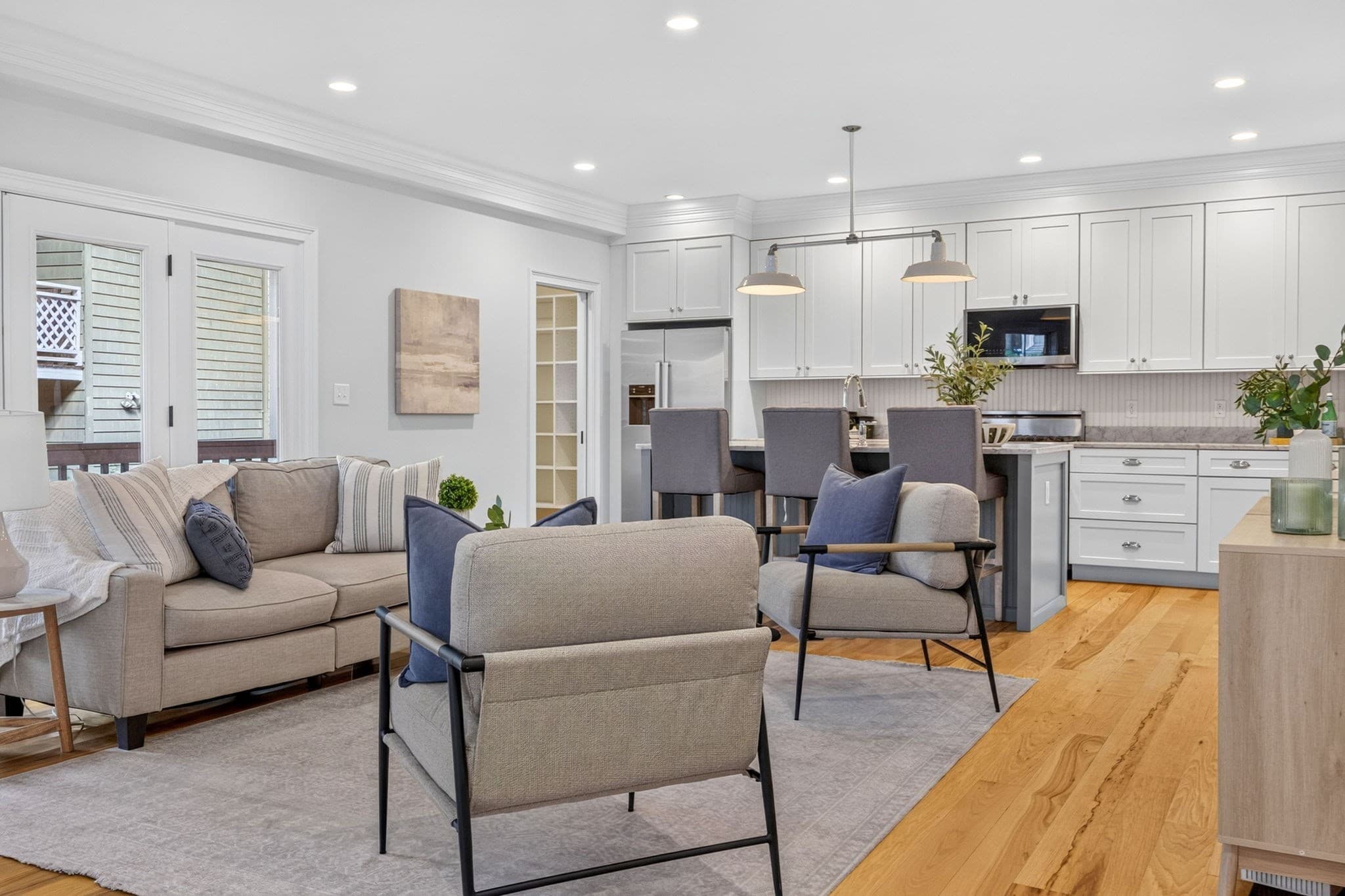 Condominium at 30 Chestnut Sq # 30, Boston MA 02130, photo 5 of 39