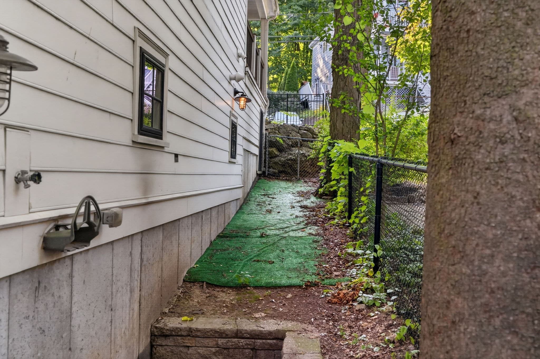 Condominium at 30 Chestnut Sq # 30, Boston MA 02130, photo 33 of 39