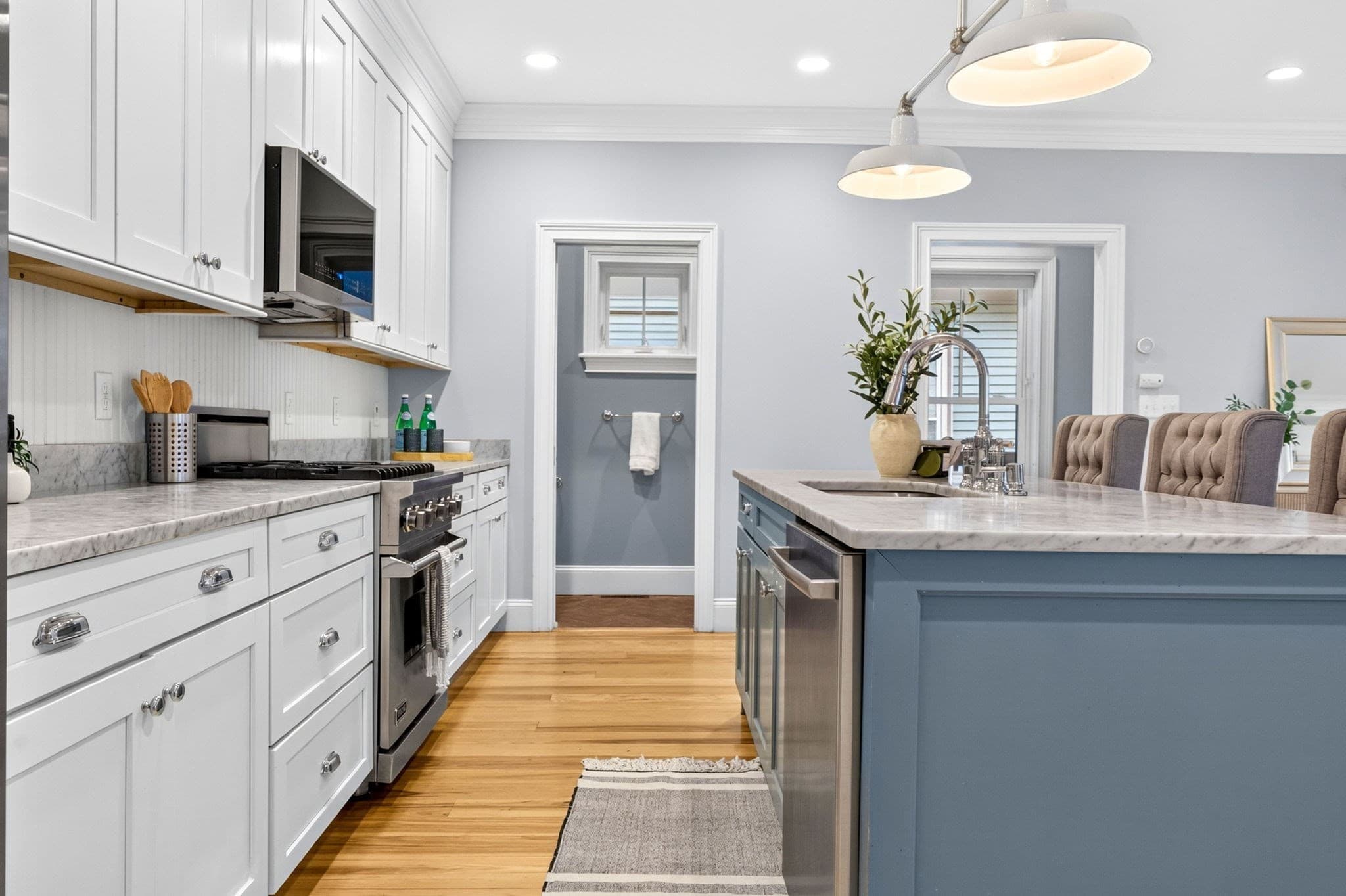 Condominium at 30 Chestnut Sq # 30, Boston MA 02130, photo 11 of 39