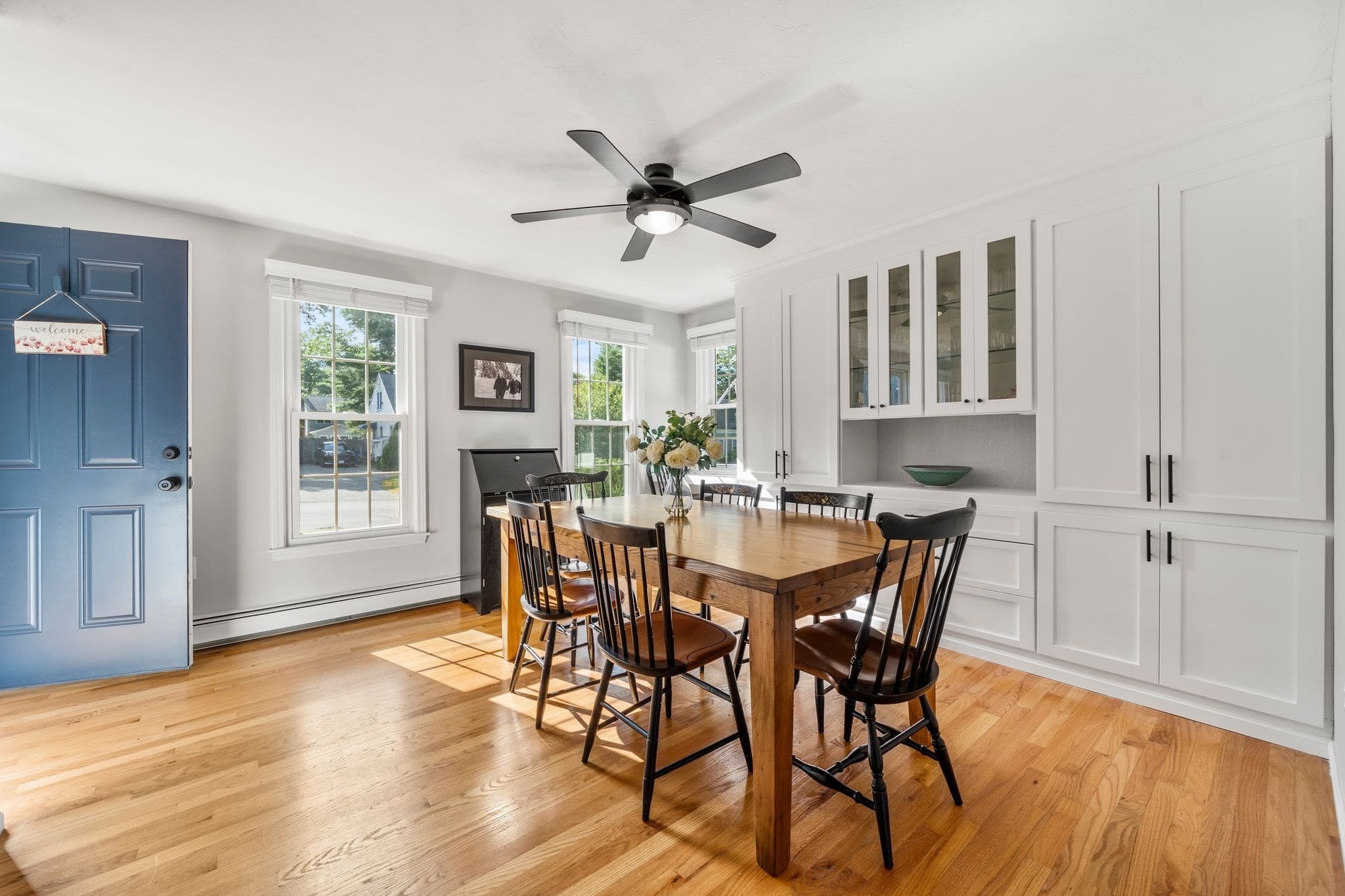 Single Family Residence at 11 Daniel Teague Dr, Rockland MA 02370, Rockland, photo 9 of 37
