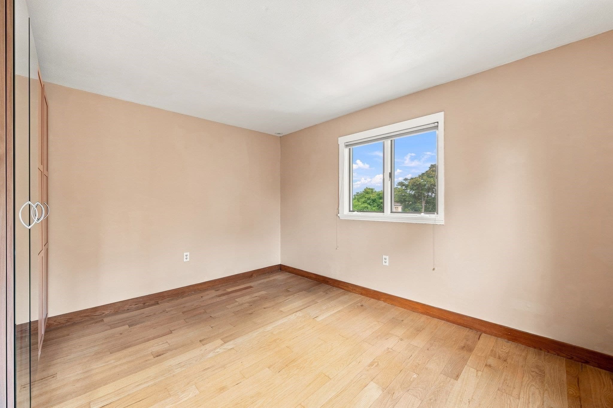 Single Family Residence at 68 Gardner Rd, Nahant MA 01908, Nahant, photo 34 of 42