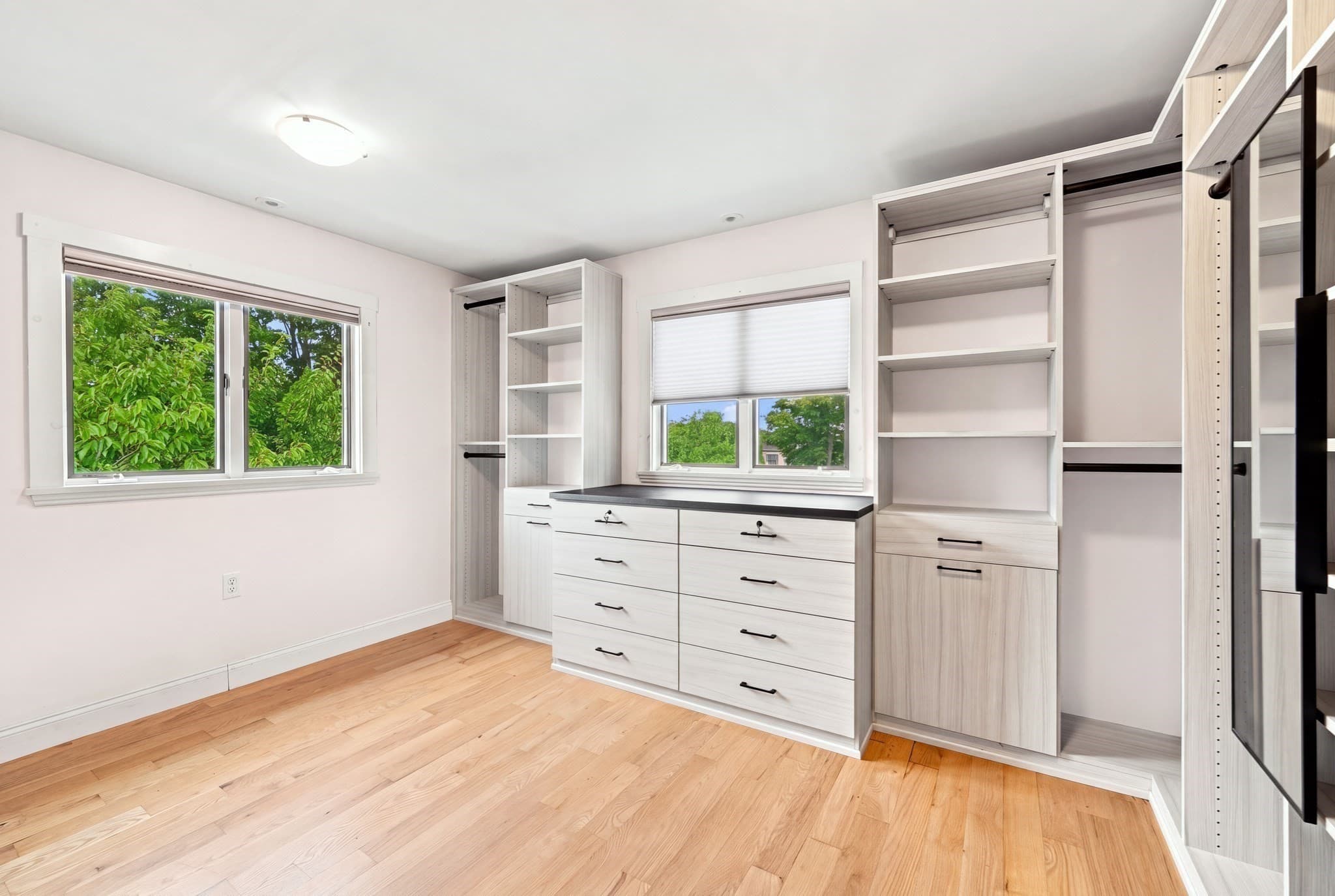 Single Family Residence at 68 Gardner Rd, Nahant MA 01908, Nahant, photo 31 of 42