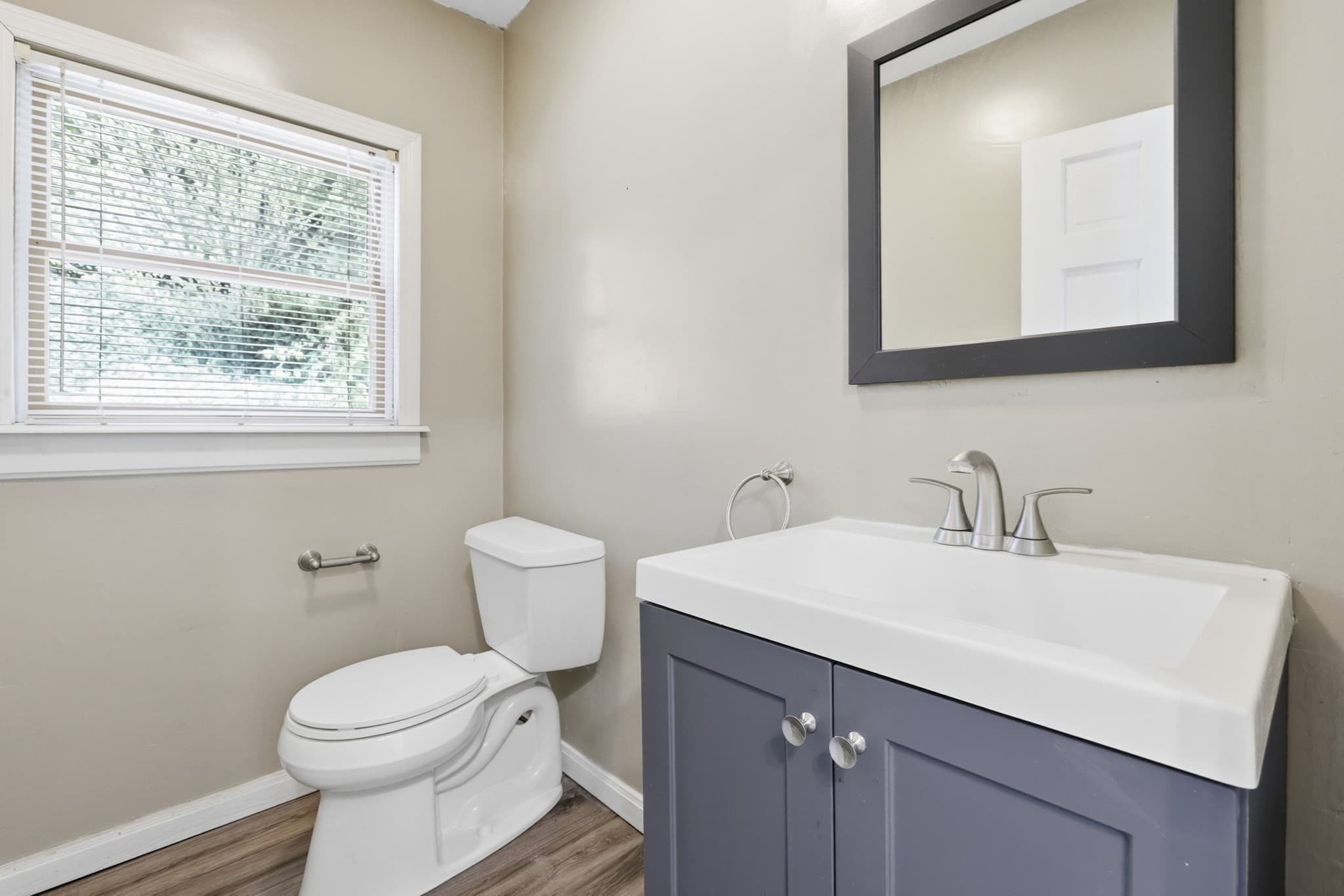 Single Family Residence at 29 Woodlawn, Lynn MA 01904, Lynn, photo 10 of 22