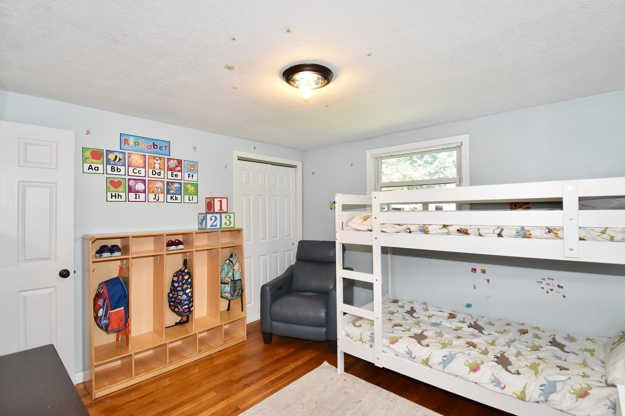 Single Family Residence at 92 Louis Rd, Springfield MA 01118, Springfield, photo 24 of 34