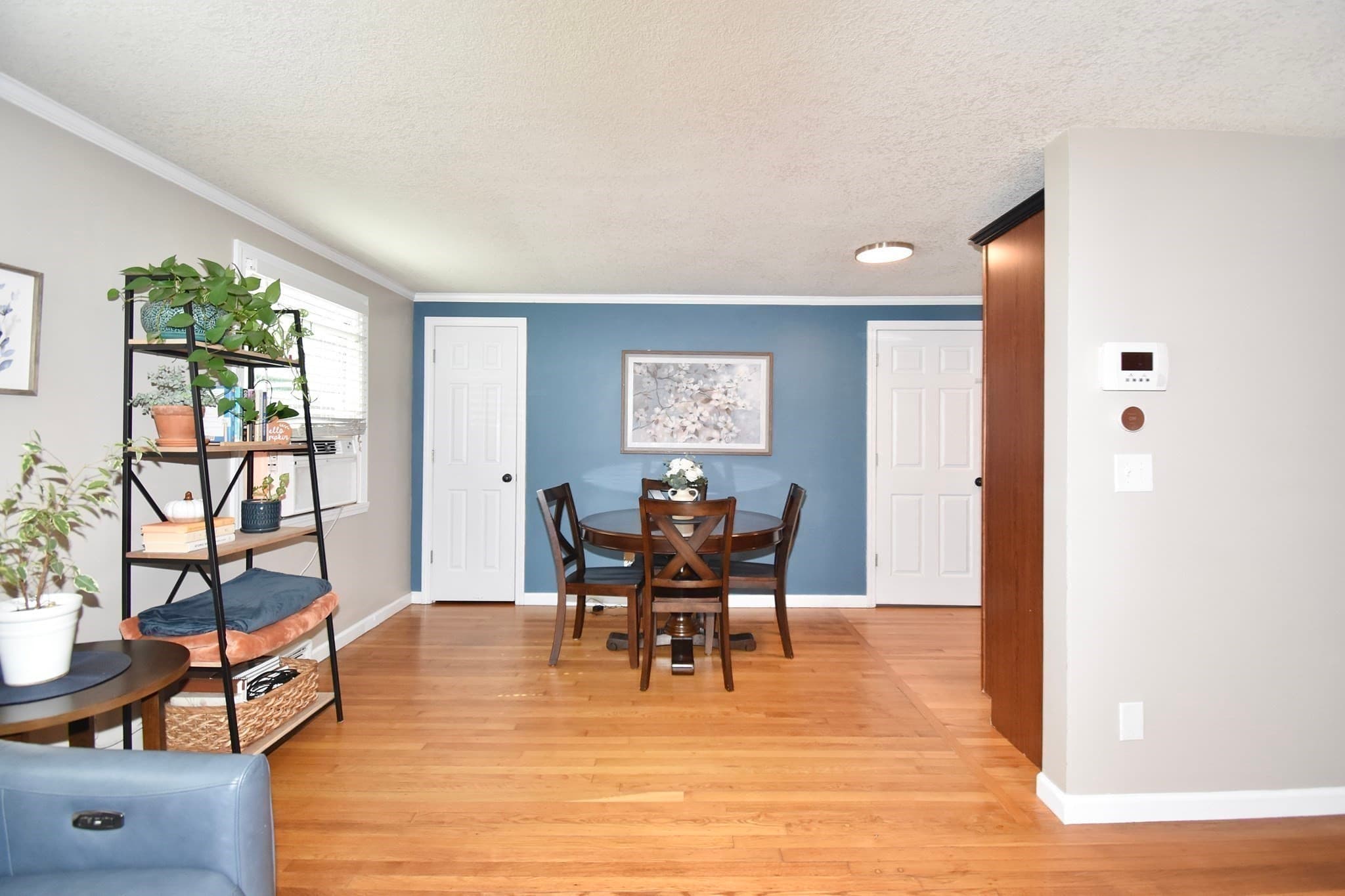 Single Family Residence at 92 Louis Rd, Springfield MA 01118, Springfield, photo 15 of 34
