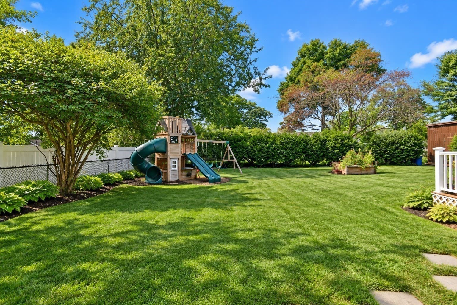 Single Family Residence at 92 Louis Rd, Springfield MA 01118, Springfield, photo 29 of 34