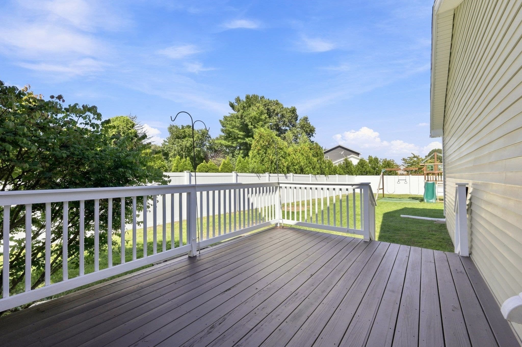 Single Family Residence at 8 Caddyshack Dr, Chicopee MA 01020, Chicopee, photo 36 of 42