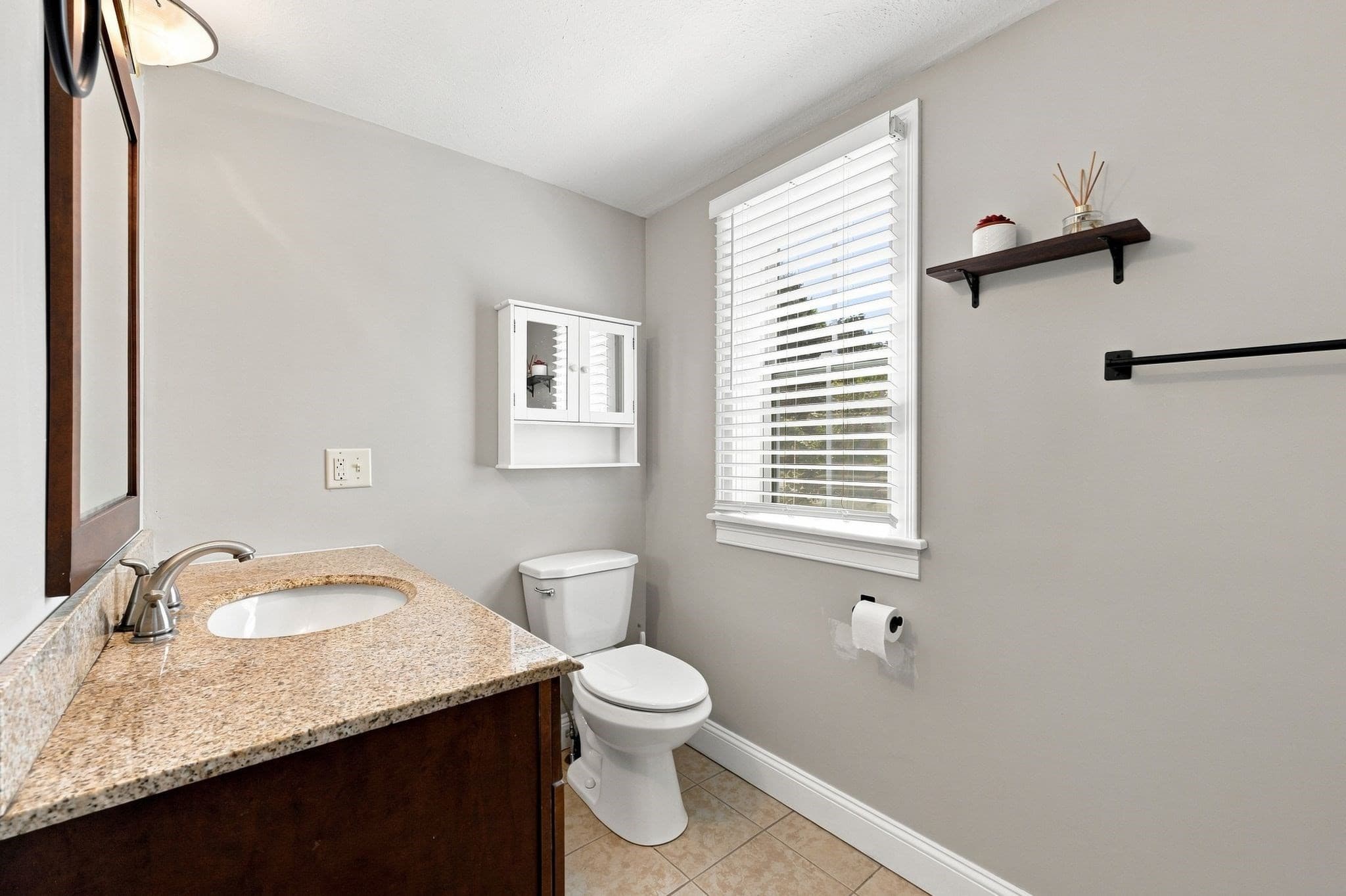 Single Family Residence at 8 Caddyshack Dr, Chicopee MA 01020, Chicopee, photo 24 of 42