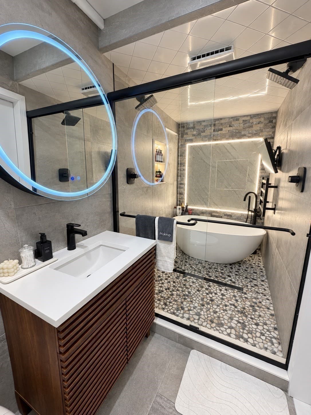 Condominium at 233 Commonwealth Ave # 1, Boston MA 02116, photo 11 of 22