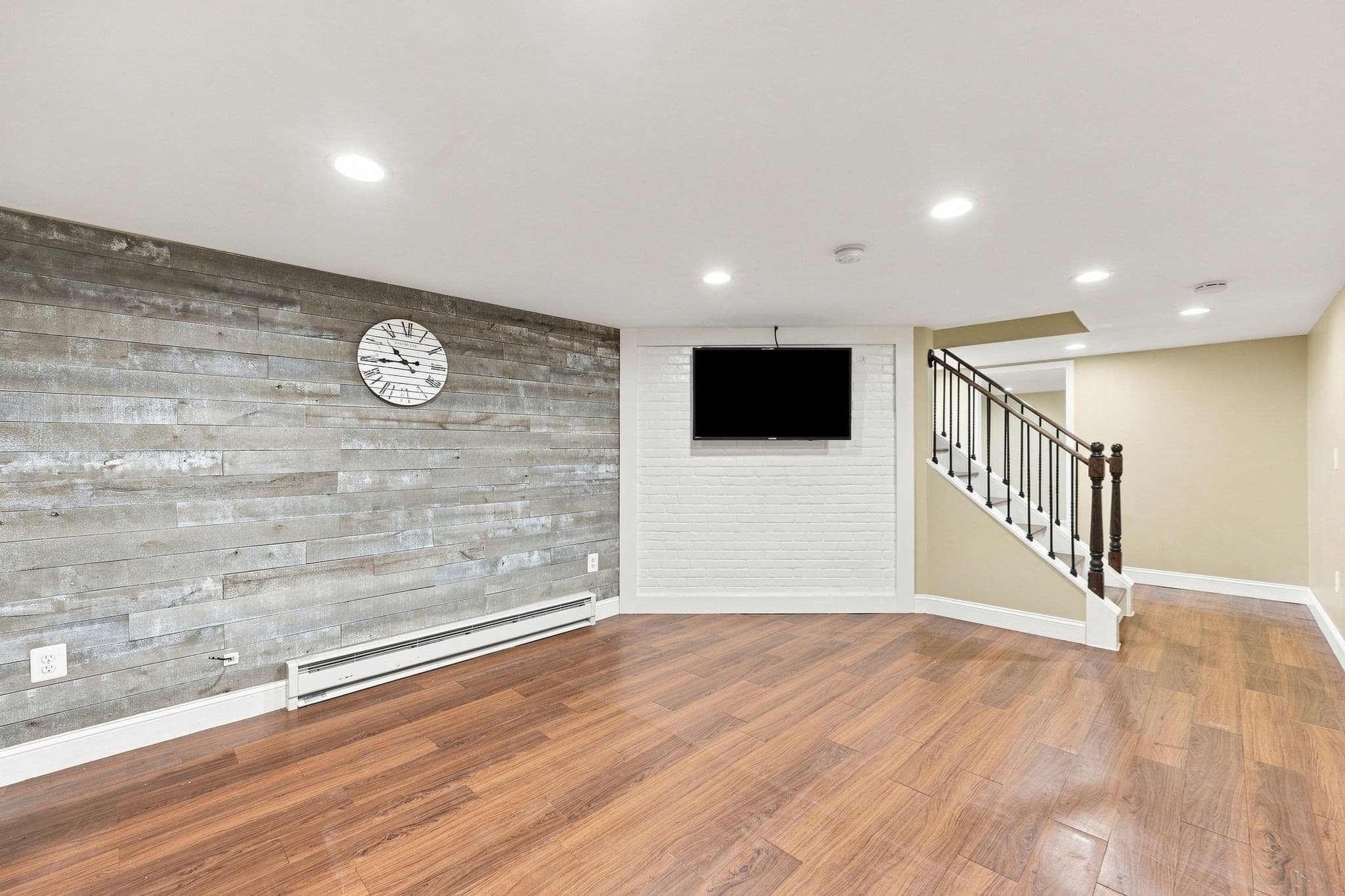 Single Family Residence at 20 Sunset Ave, South Hadley MA 01075, South Hadley, photo 26 of 42