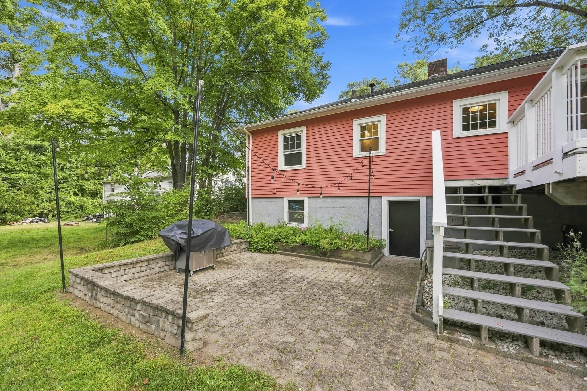 Single Family Residence at 20 Sunset Ave, South Hadley MA 01075, South Hadley, photo 34 of 42