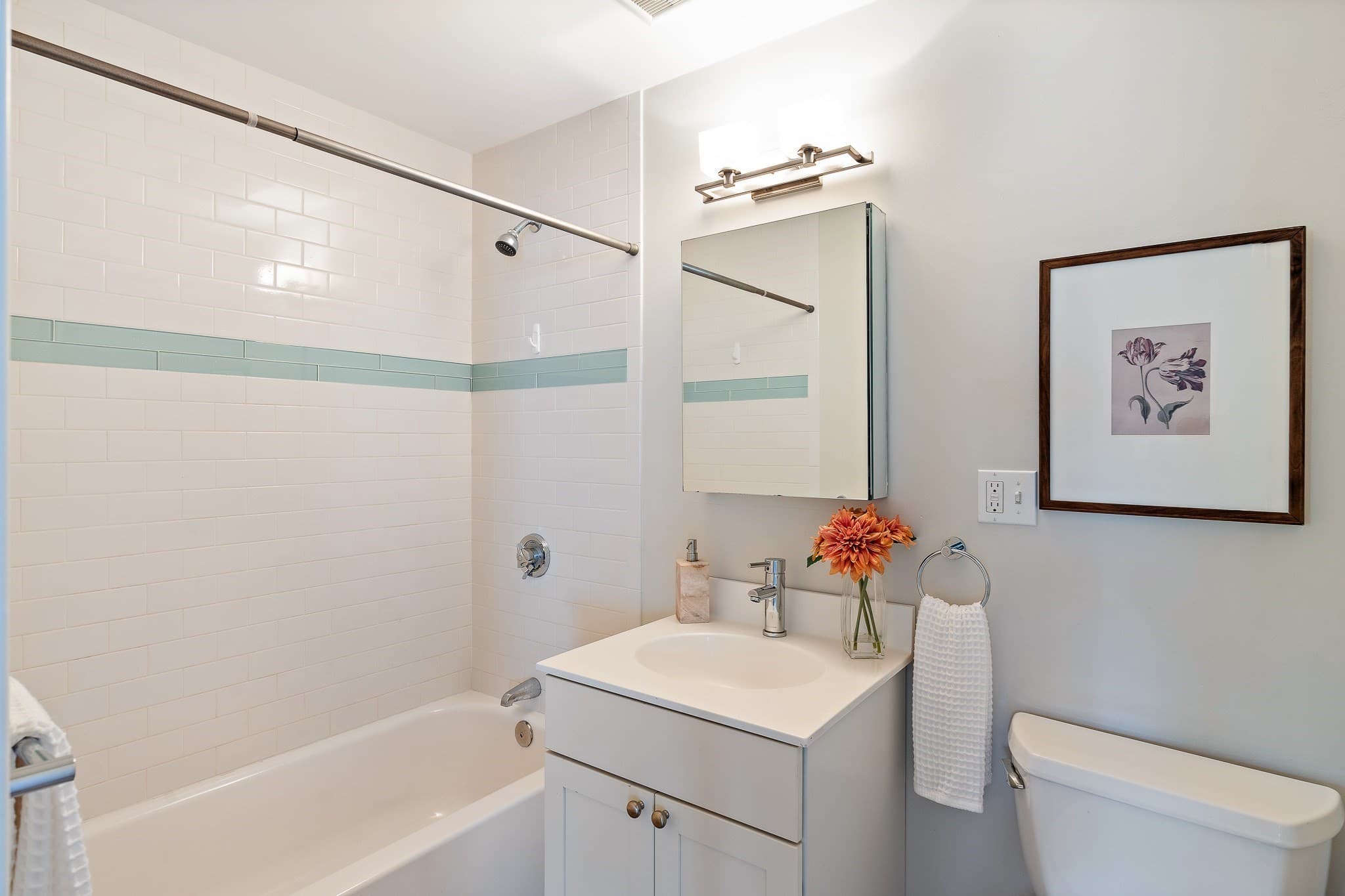 Condominium at 413 E 7th St # 2, Boston MA 02127, photo 26 of 35