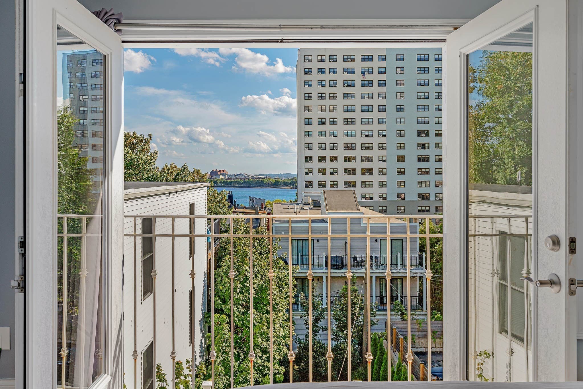 Condominium at 413 E 7th St # 2, Boston MA 02127, photo 31 of 35
