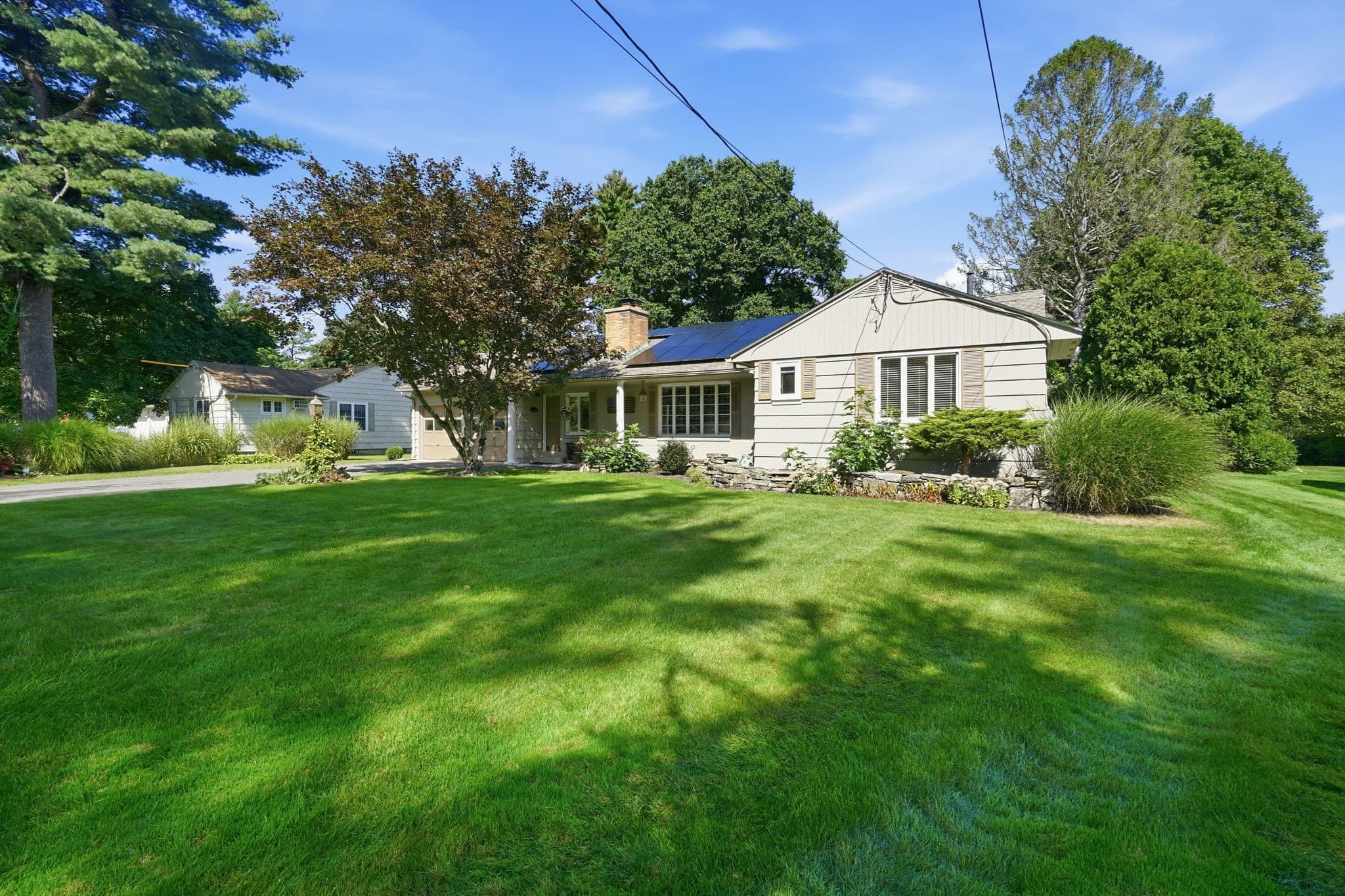 Single Family Residence at 8 Shady Ln, Wilbraham MA 01095, Wilbraham, photo 3 of 42