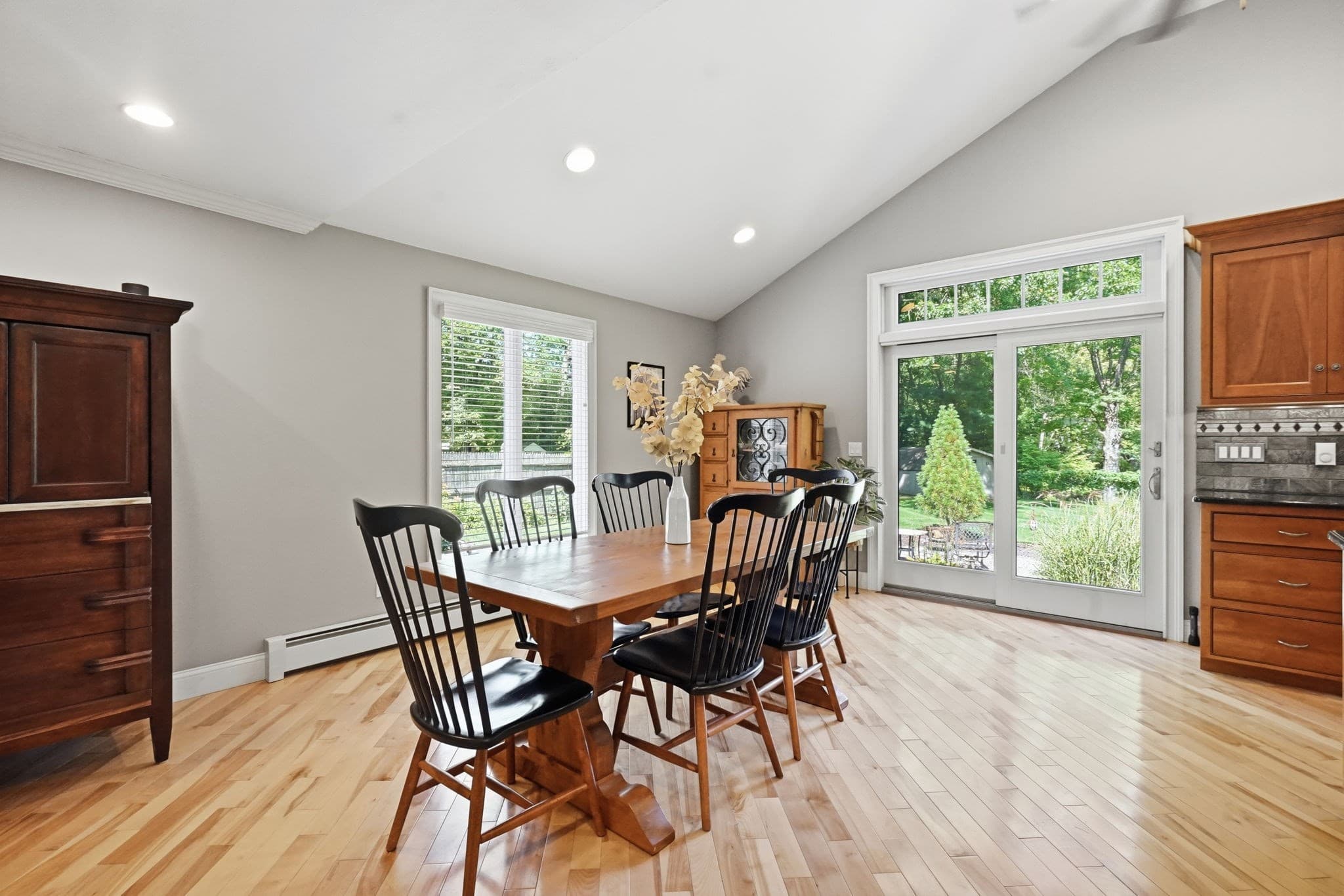 Single Family Residence at 8 Shady Ln, Wilbraham MA 01095, Wilbraham, photo 14 of 42