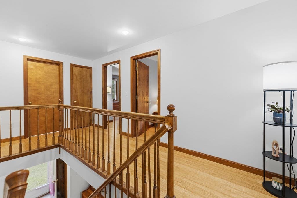 Single Family Residence at 33 Woodland Rd, Rochester MA 02770, Rochester, photo 28 of 41