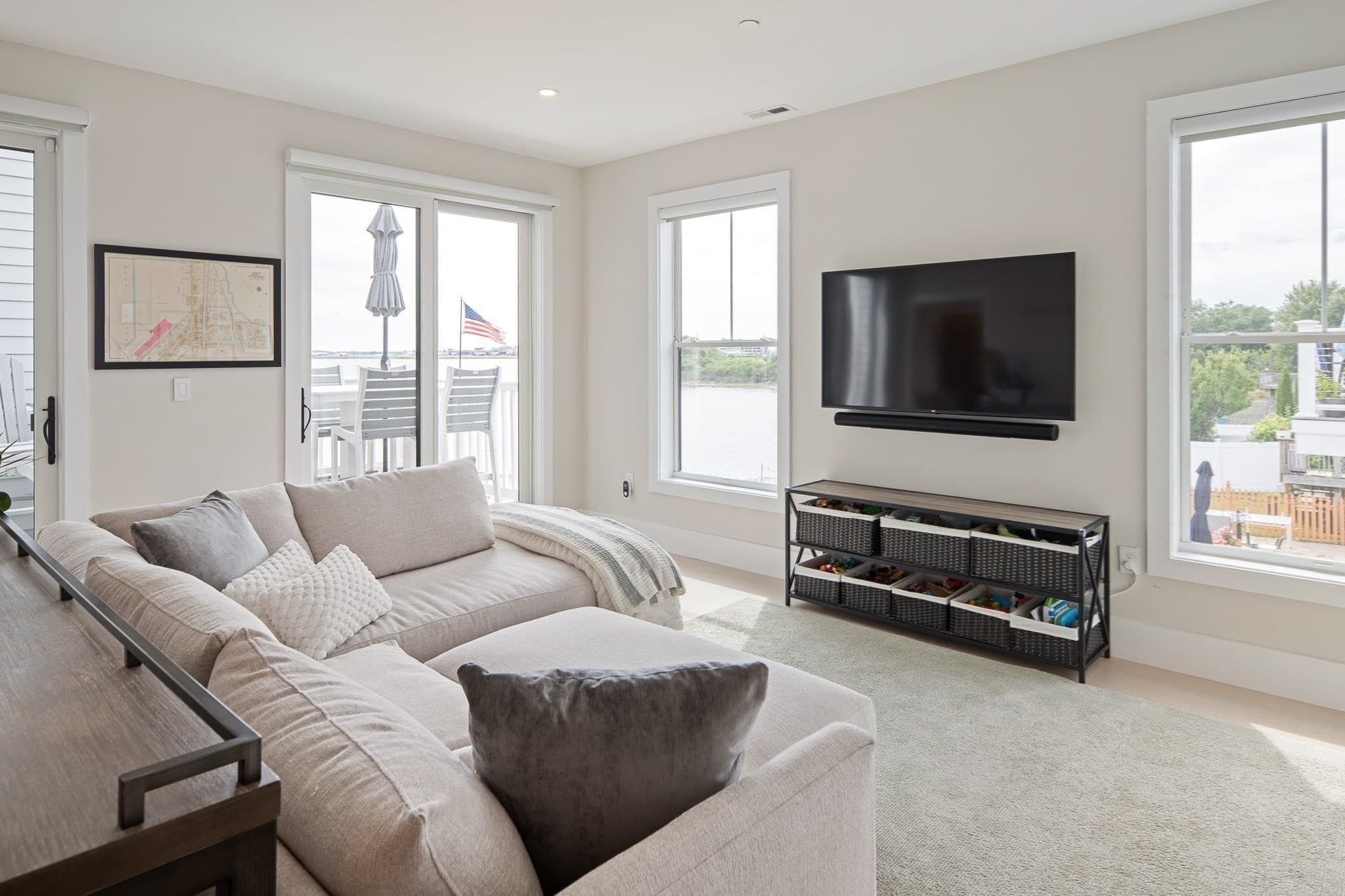 Condominium at 181 Coleridge St # C, Boston MA 02128, Boston, photo 2 of 32