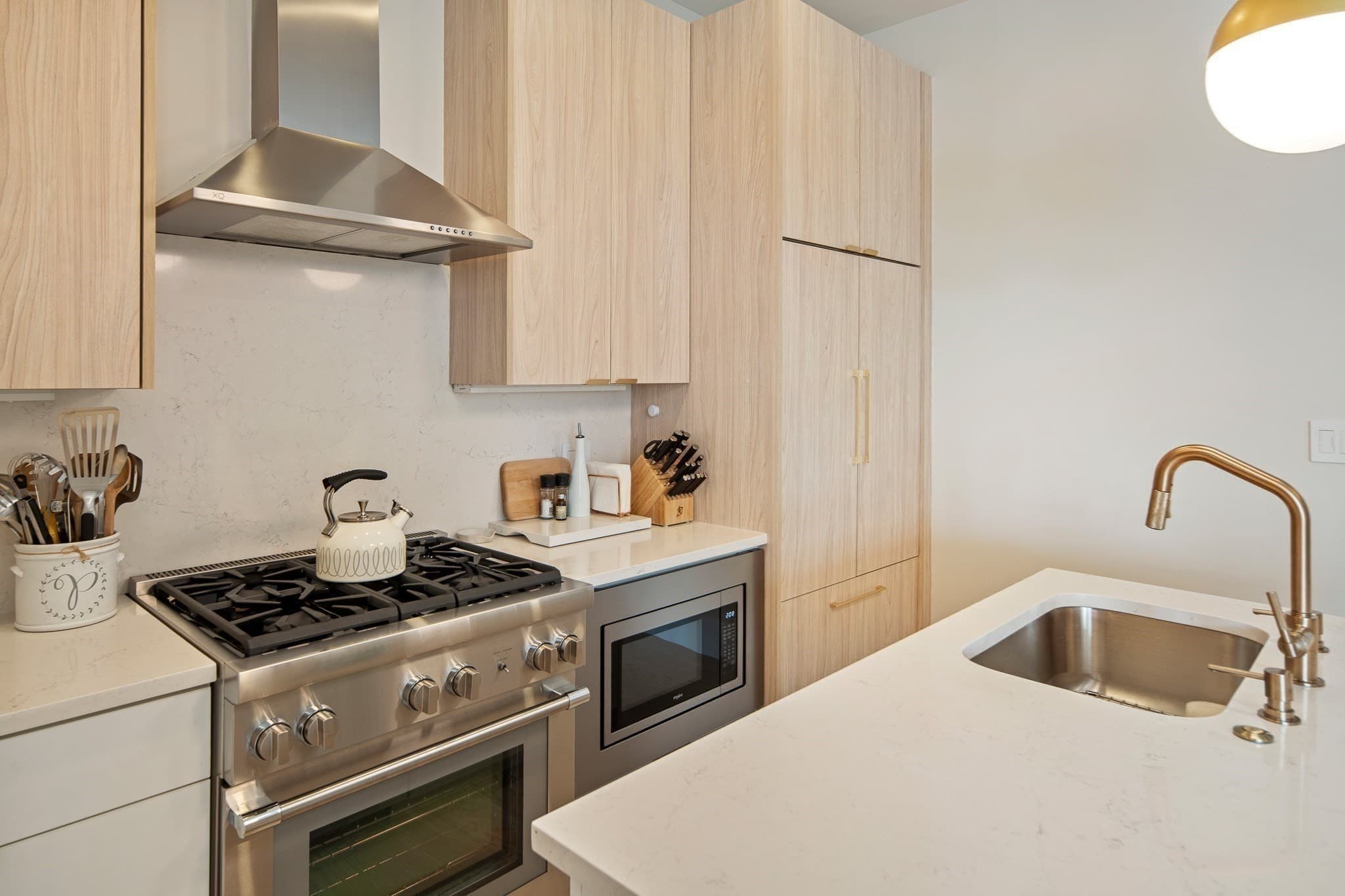 Condominium at 181 Coleridge St # C, Boston MA 02128, Boston, photo 9 of 32