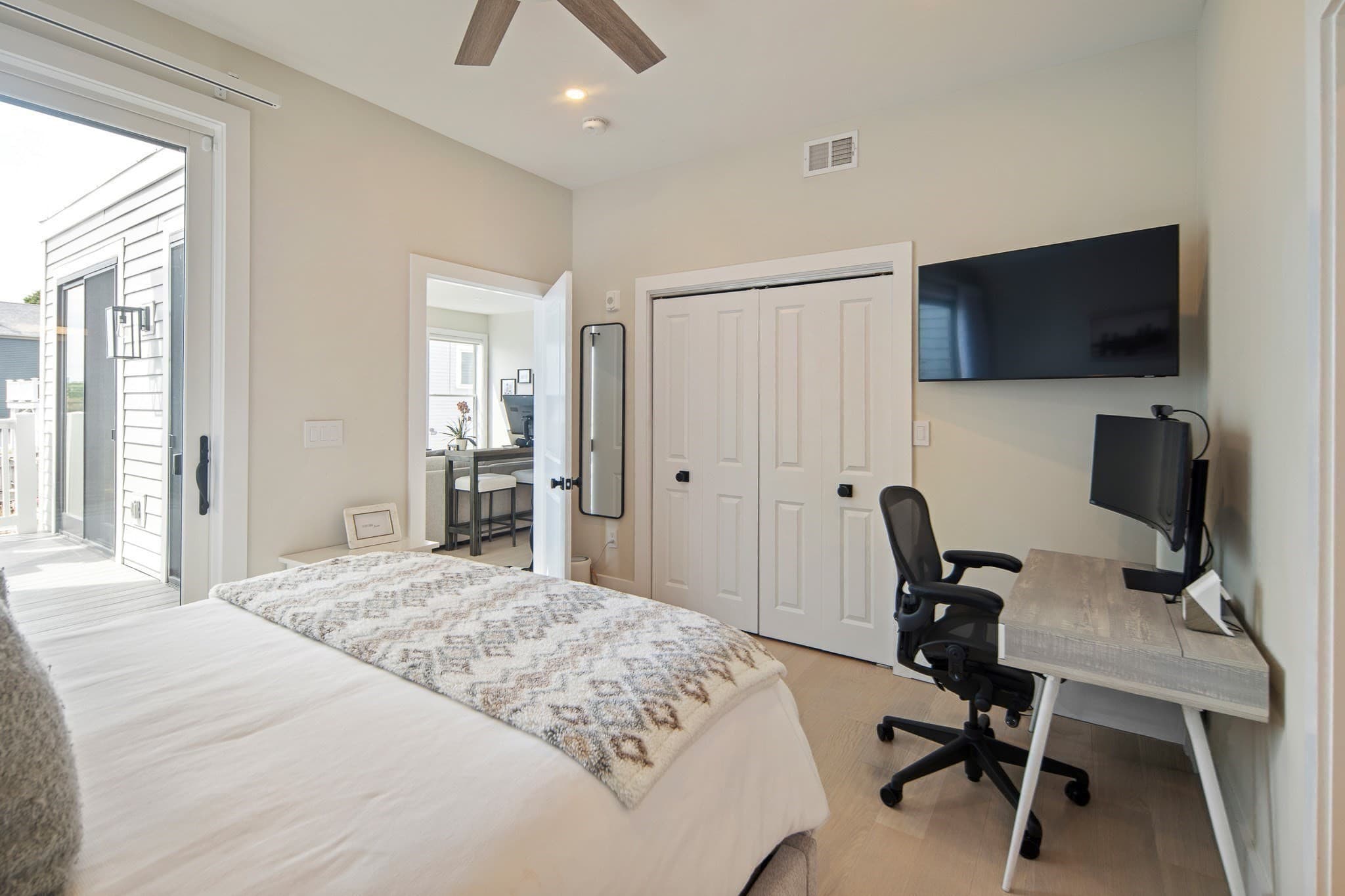 Condominium at 181 Coleridge St # C, Boston MA 02128, Boston, photo 14 of 32