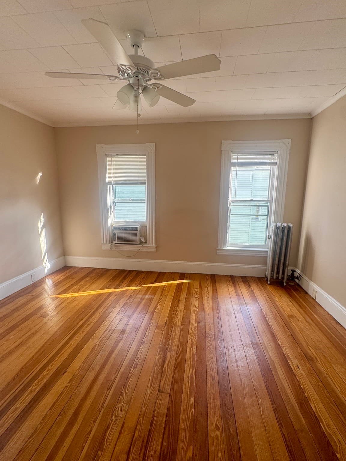 2 Family - 2 Units Up/Down at 13 Dexter St, Holyoke MA 01040, Holyoke, photo 18 of 24