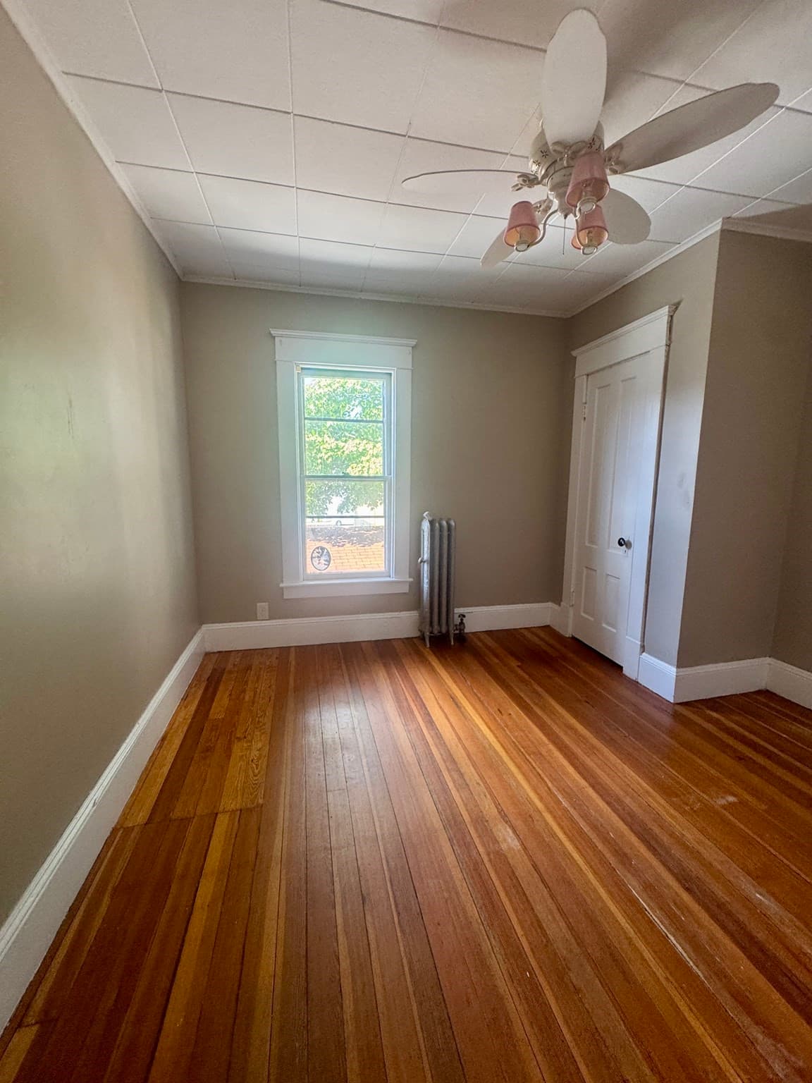 2 Family - 2 Units Up/Down at 13 Dexter St, Holyoke MA 01040, Holyoke, photo 19 of 24