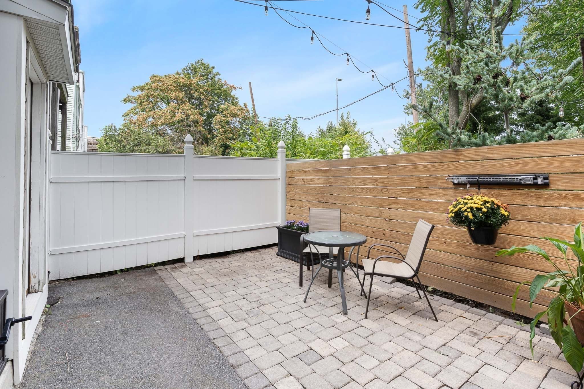 Condominium at 306 Maverick St # 1, Boston MA 02128, photo 10 of 31