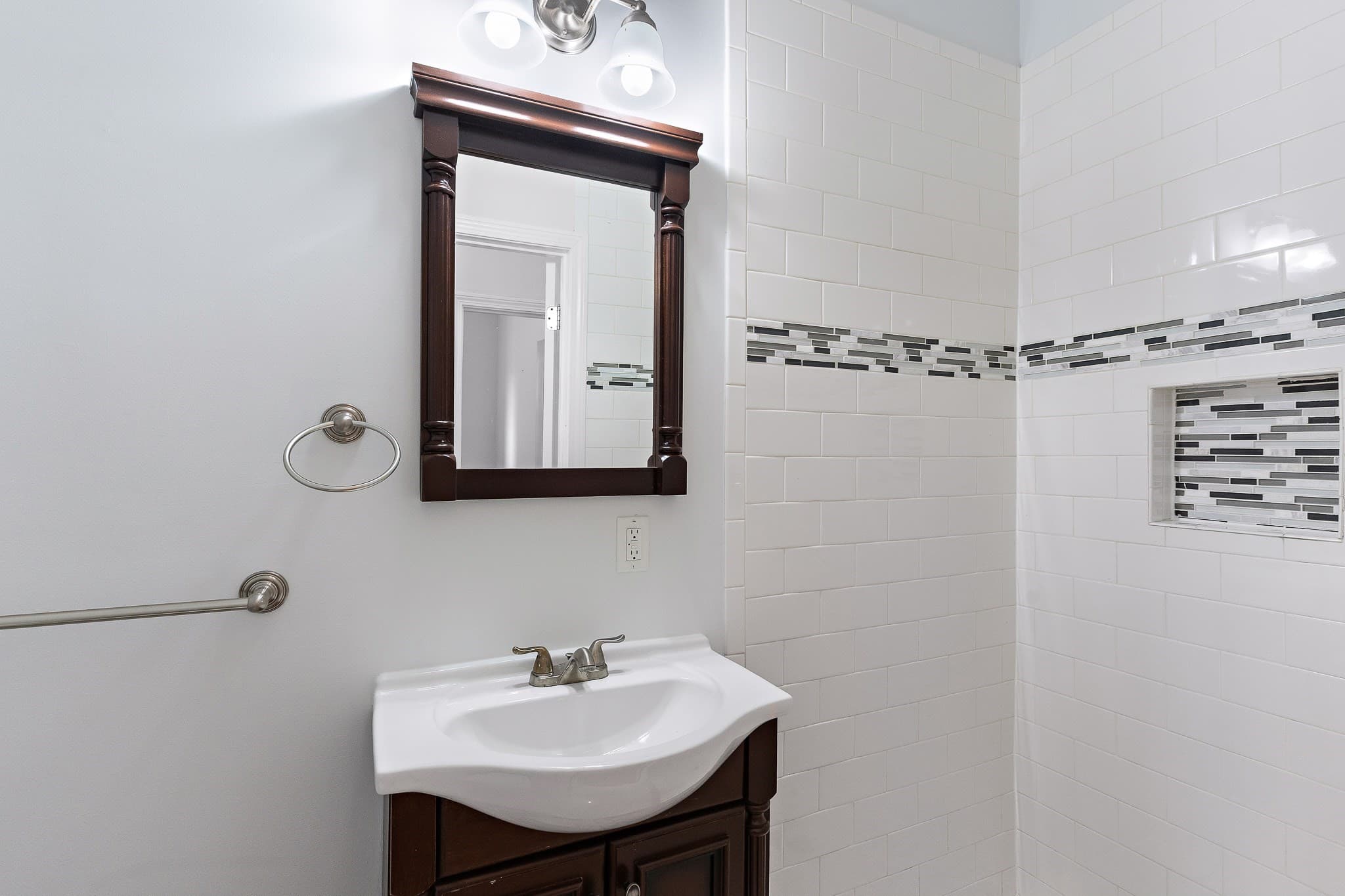 Condominium at 306 Maverick St # 1, Boston MA 02128, photo 18 of 31