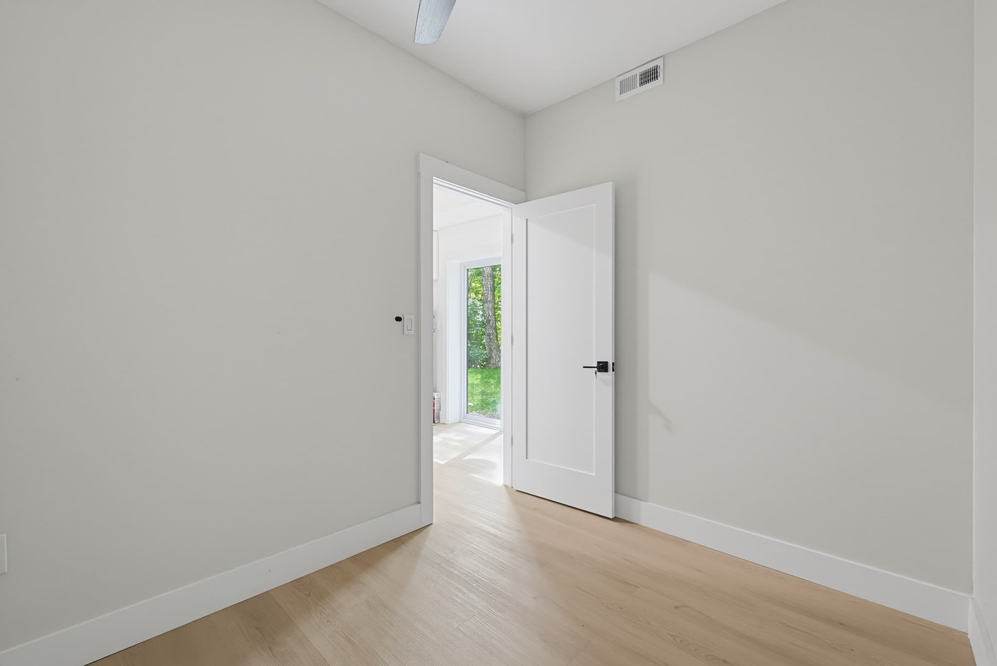 Single Family Residence at 3 Goodrich Rd, Sturbridge MA 01566, Sturbridge, photo 38 of 42