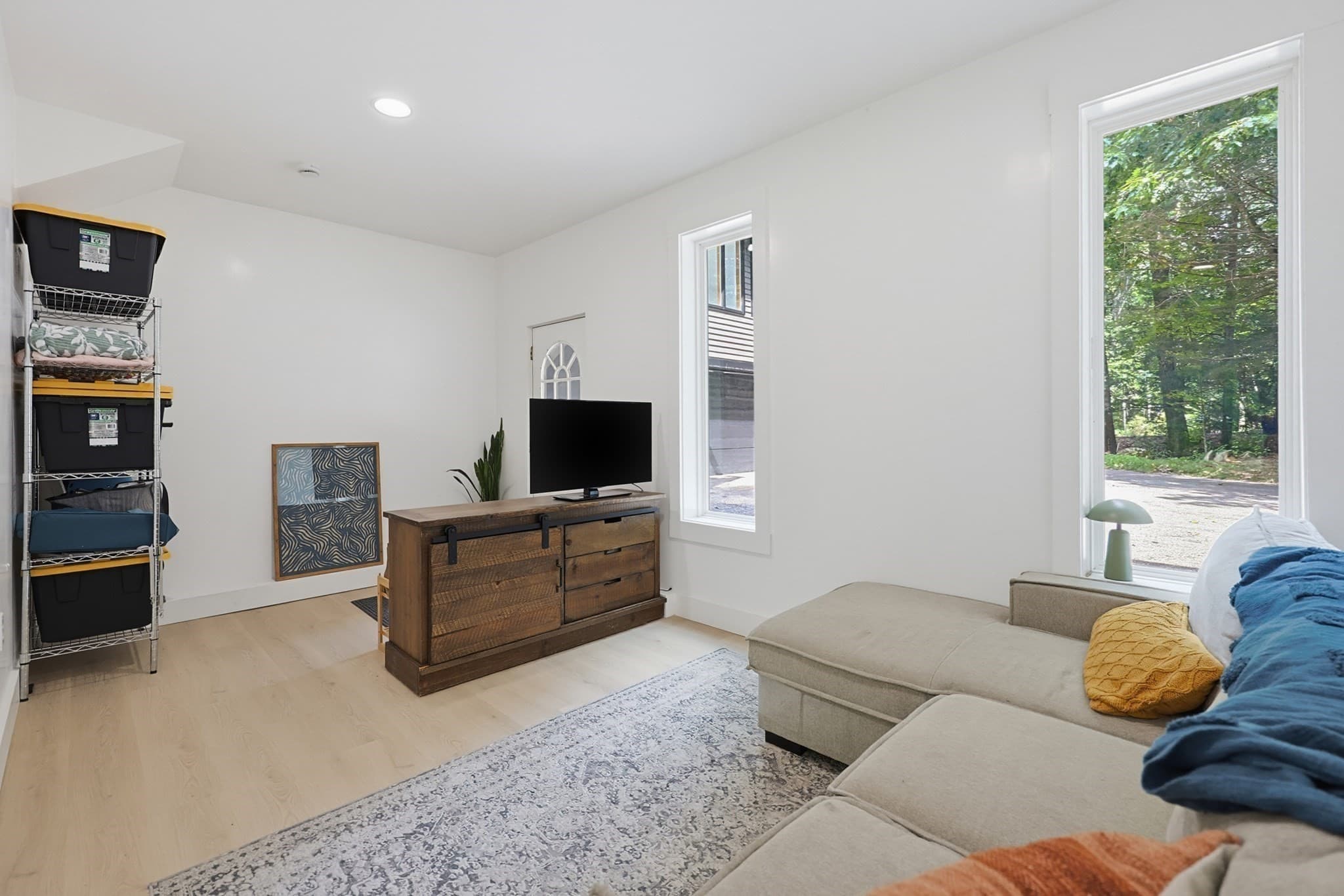 Single Family Residence at 3 Goodrich Rd, Sturbridge MA 01566, Sturbridge, photo 37 of 42