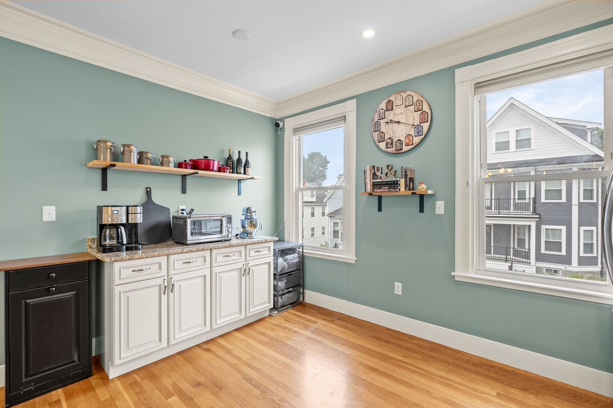 2 Family - 2 Units Up/Down at 33 Cohasset St, Boston MA 02131, Boston, photo 9 of 38