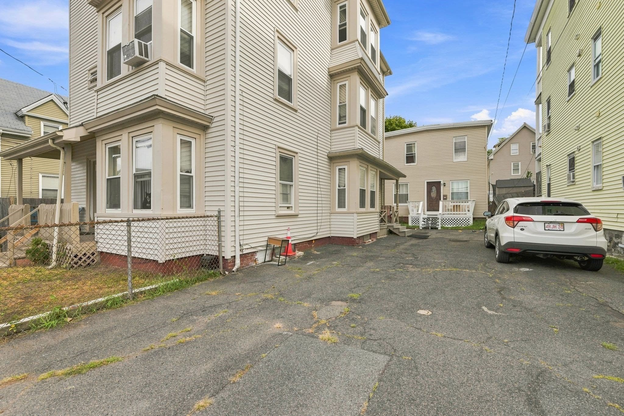 3 Family - 3 Units Up/Down at 89 Eutaw Ave, Lynn MA 01902, Lynn, photo 3 of 36