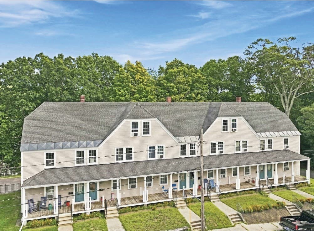 5+ Family - 5+ Units Side by Side at 10-32 Overlook St, Northbridge MA 01588, photo 7 of 22