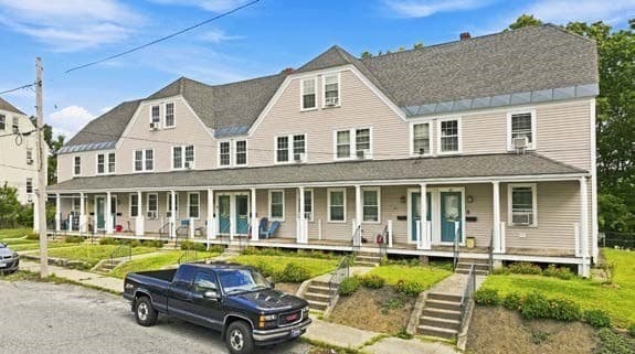 5+ Family - 5+ Units Side by Side at 10-32 Overlook St, Northbridge MA 01588, photo 3 of 22
