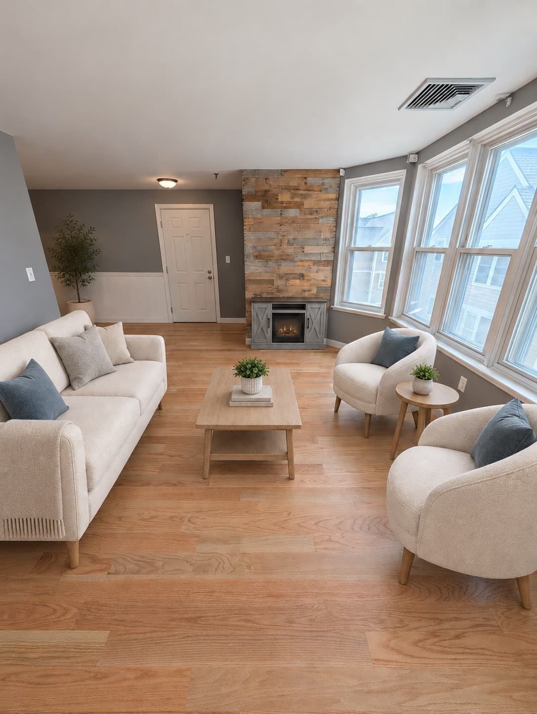 Condominium at 124 Tudor Street # C, Boston MA 02127, Boston, photo 2 of 25