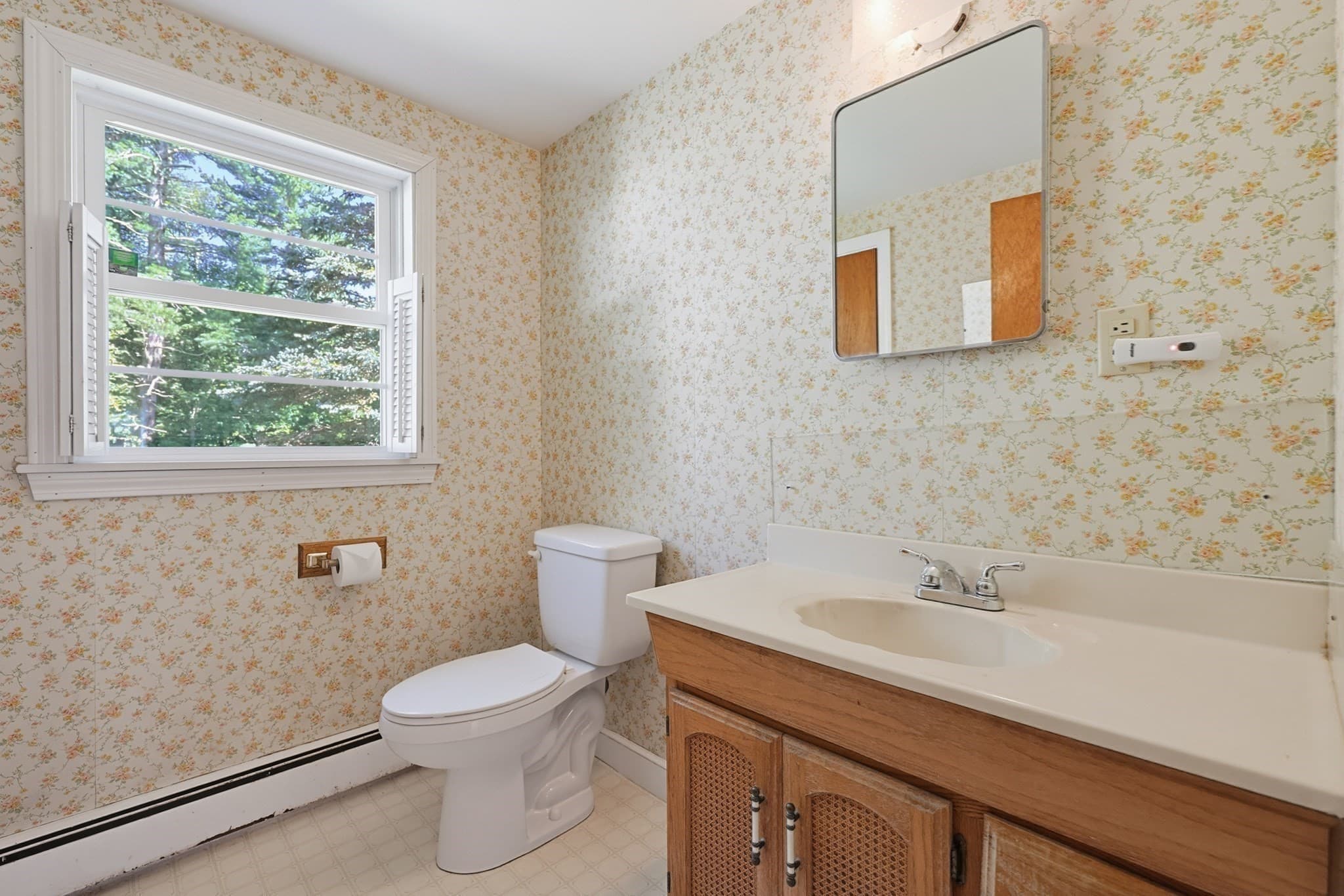 Single Family Residence at 129 Boardman St, Norfolk MA 02056, Norfolk, photo 14 of 34