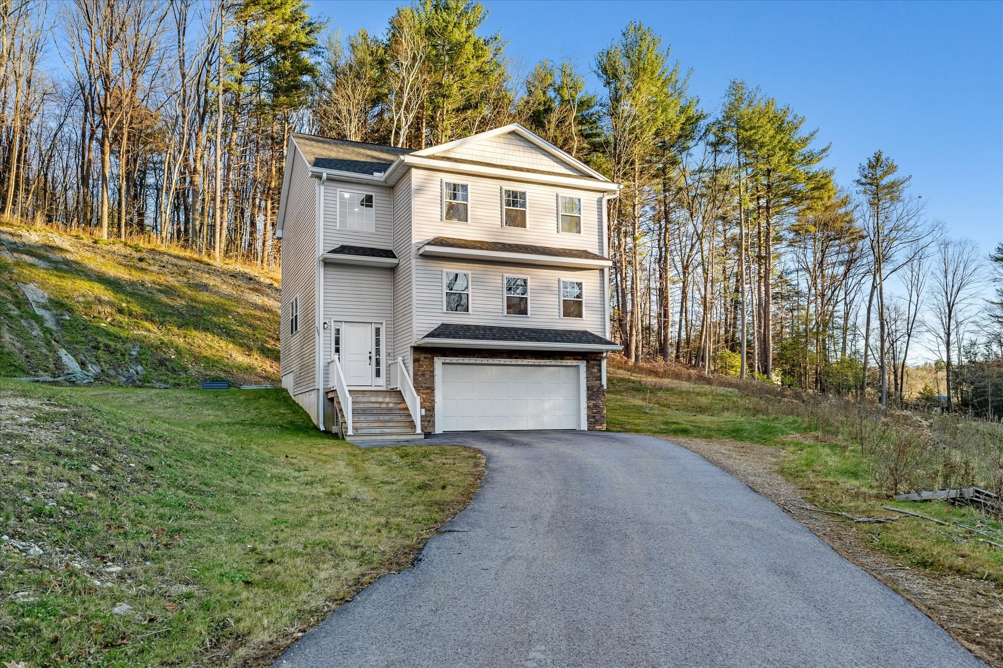 Condominium at 60 City Depot Rd # 401, Charlton MA 01507, Charlton, photo 2 of 26