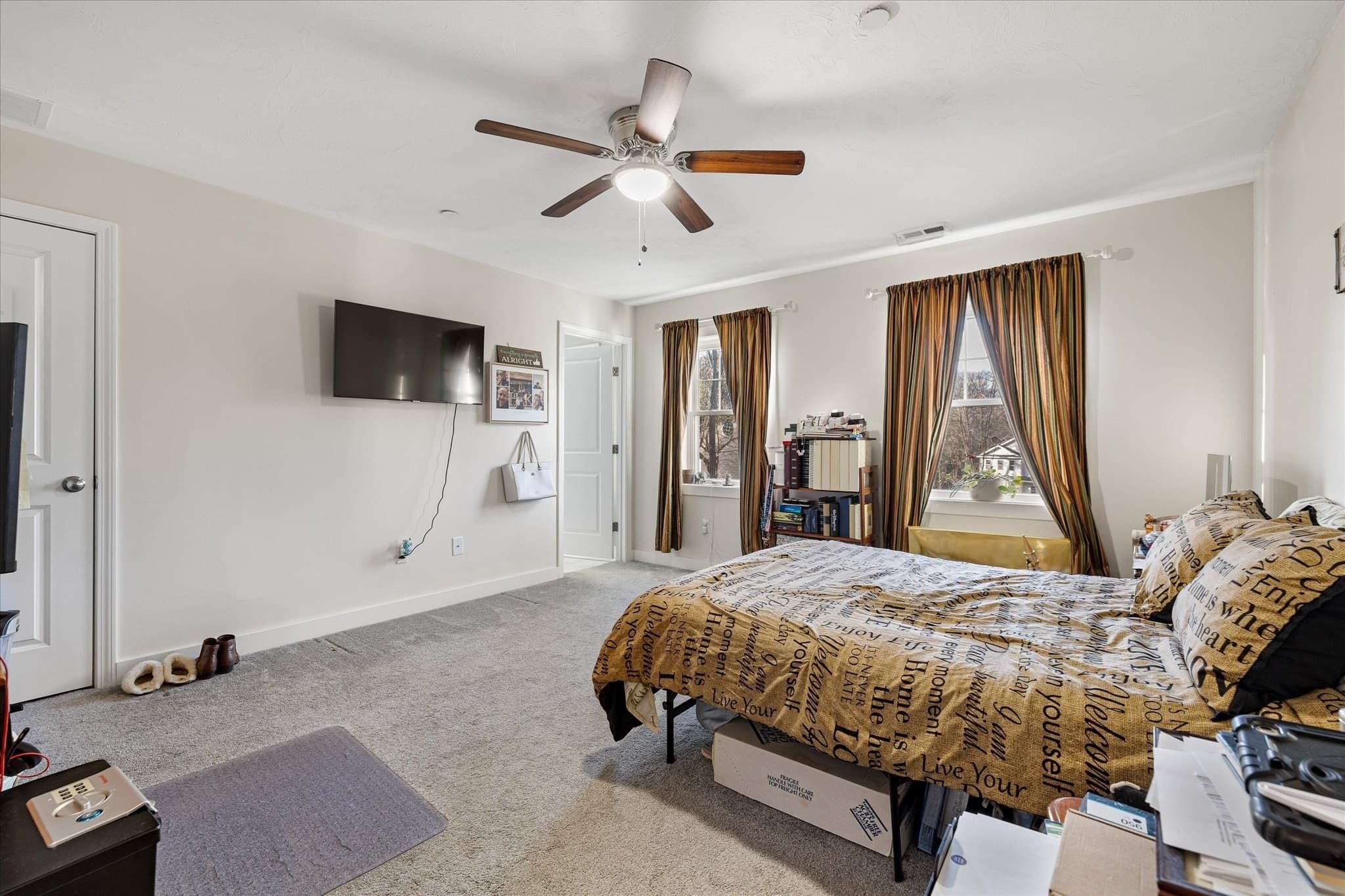 Condominium at 60 City Depot Rd # 401, Charlton MA 01507, Charlton, photo 17 of 26