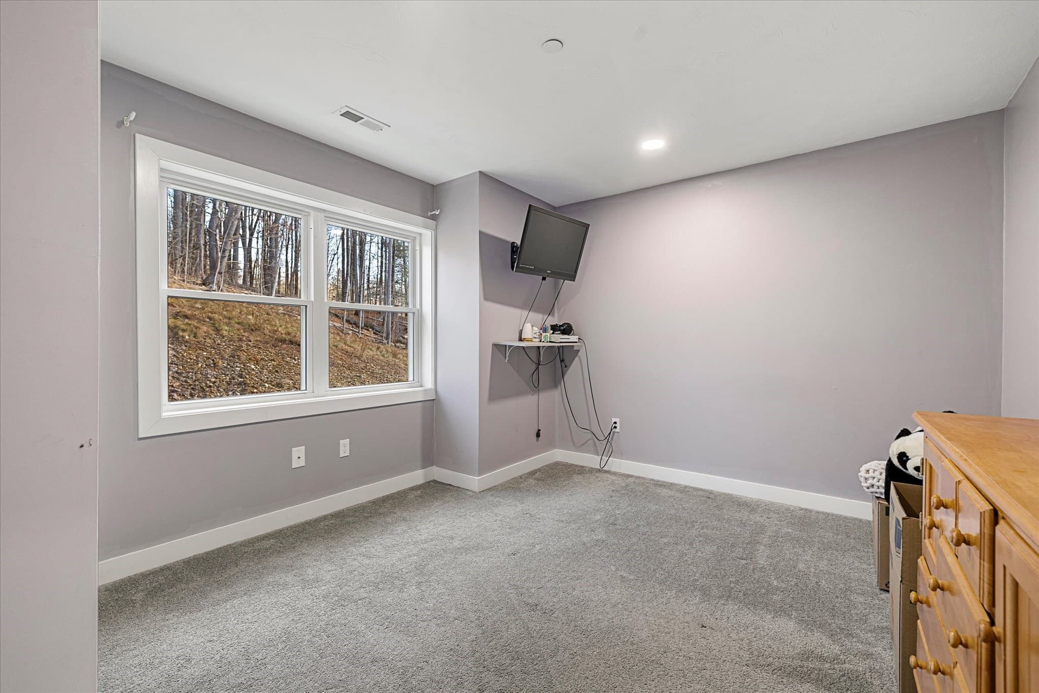 Condominium at 60 City Depot Rd # 401, Charlton MA 01507, Charlton, photo 14 of 26