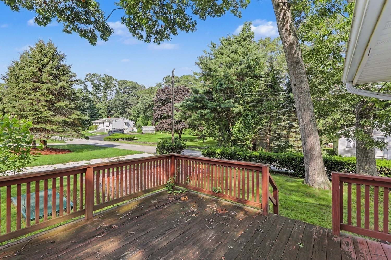 Single Family Residence at 47 Restful Valley Rd, Tiverton RI 02878, Tiverton, photo 7 of 32