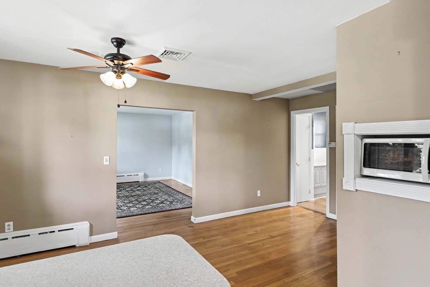 Single Family Residence at 47 Restful Valley Rd, Tiverton RI 02878, Tiverton, photo 15 of 32
