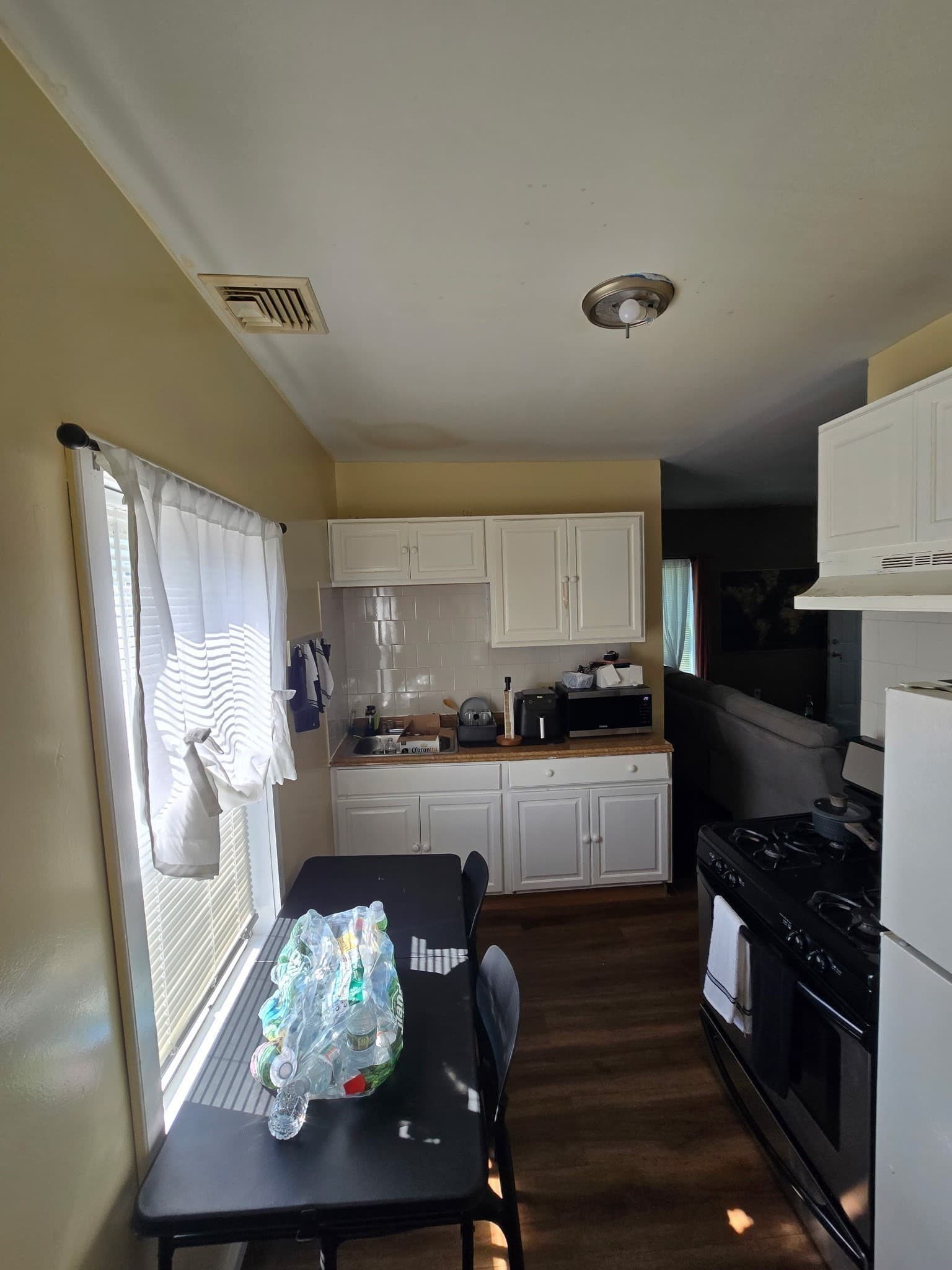 5-9 Family at 263-265 Rodman St, Fall River MA 02721, Fall River, photo 8 of 30
