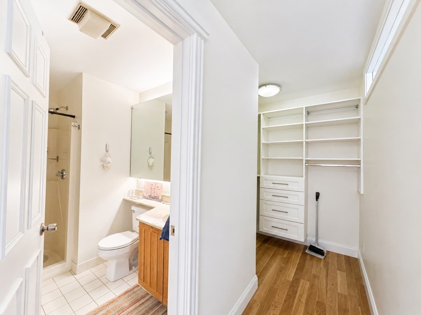 Condominium at 1 Seal Harbor # 916, Winthrop MA 02152, Winthrop, photo 21 of 28