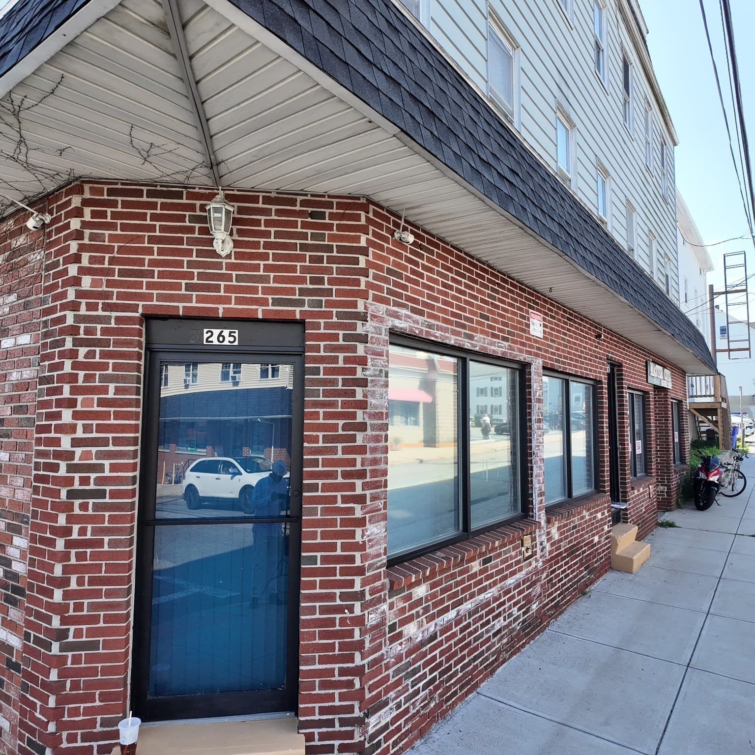 263-265 Rodman St, Fall River MA 02721