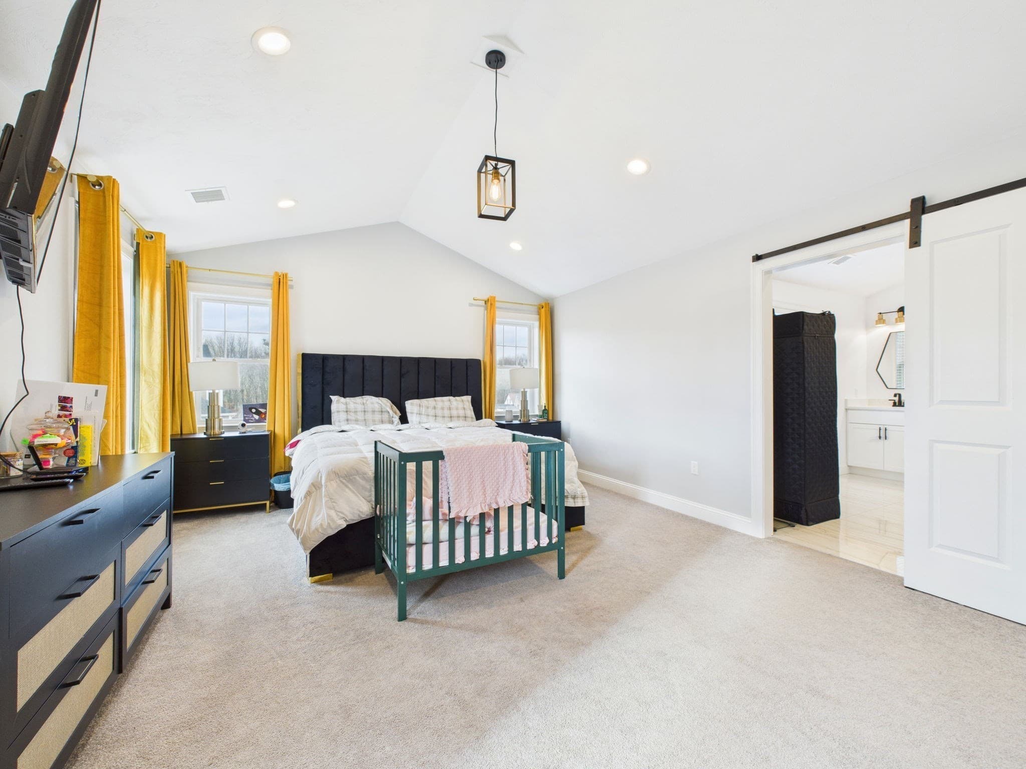 Condominium at 10 Johnny Mac Way # B, Taunton MA 02780, Taunton, photo 23 of 38