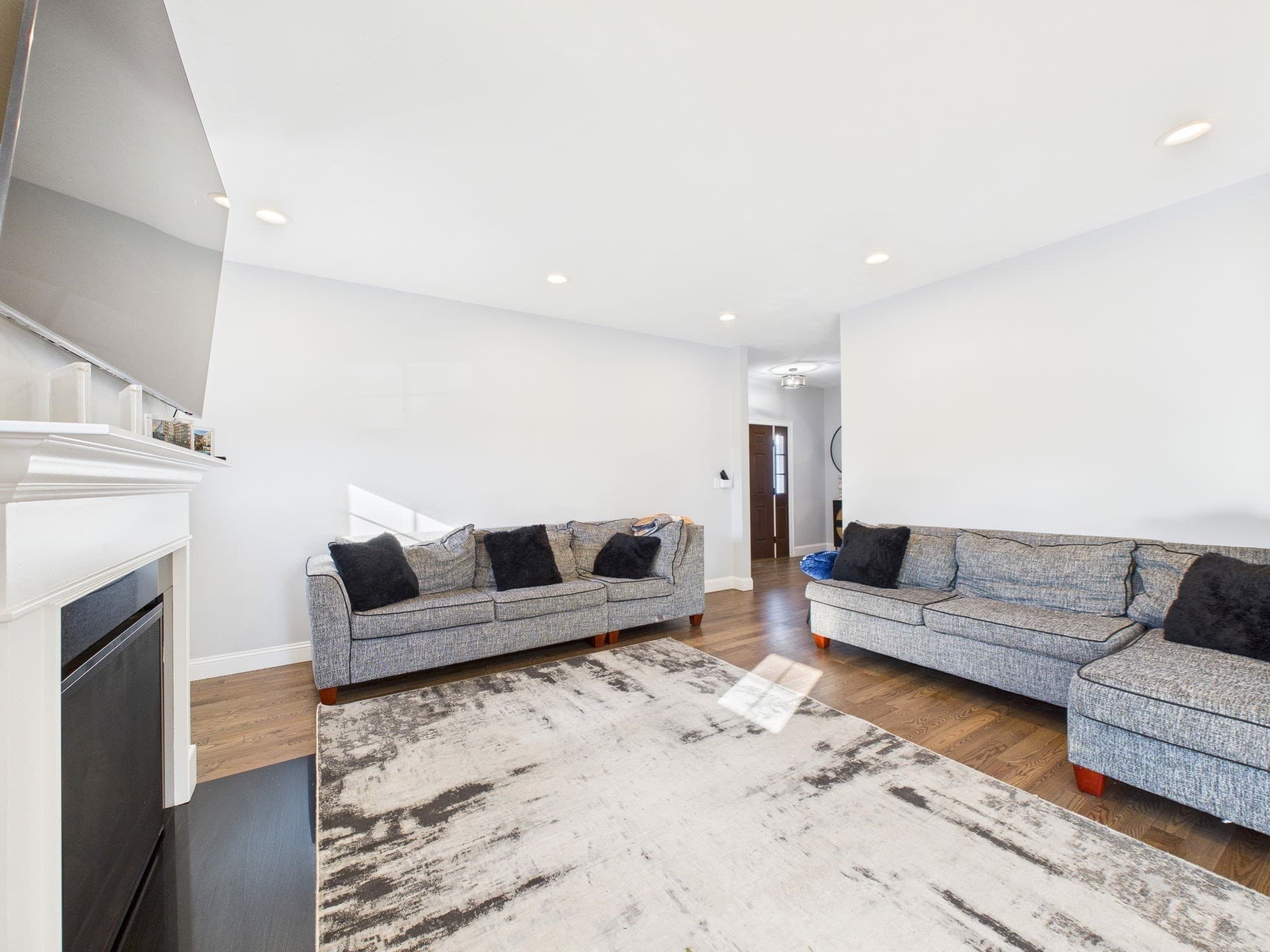 Condominium at 10 Johnny Mac Way # B, Taunton MA 02780, Taunton, photo 6 of 38