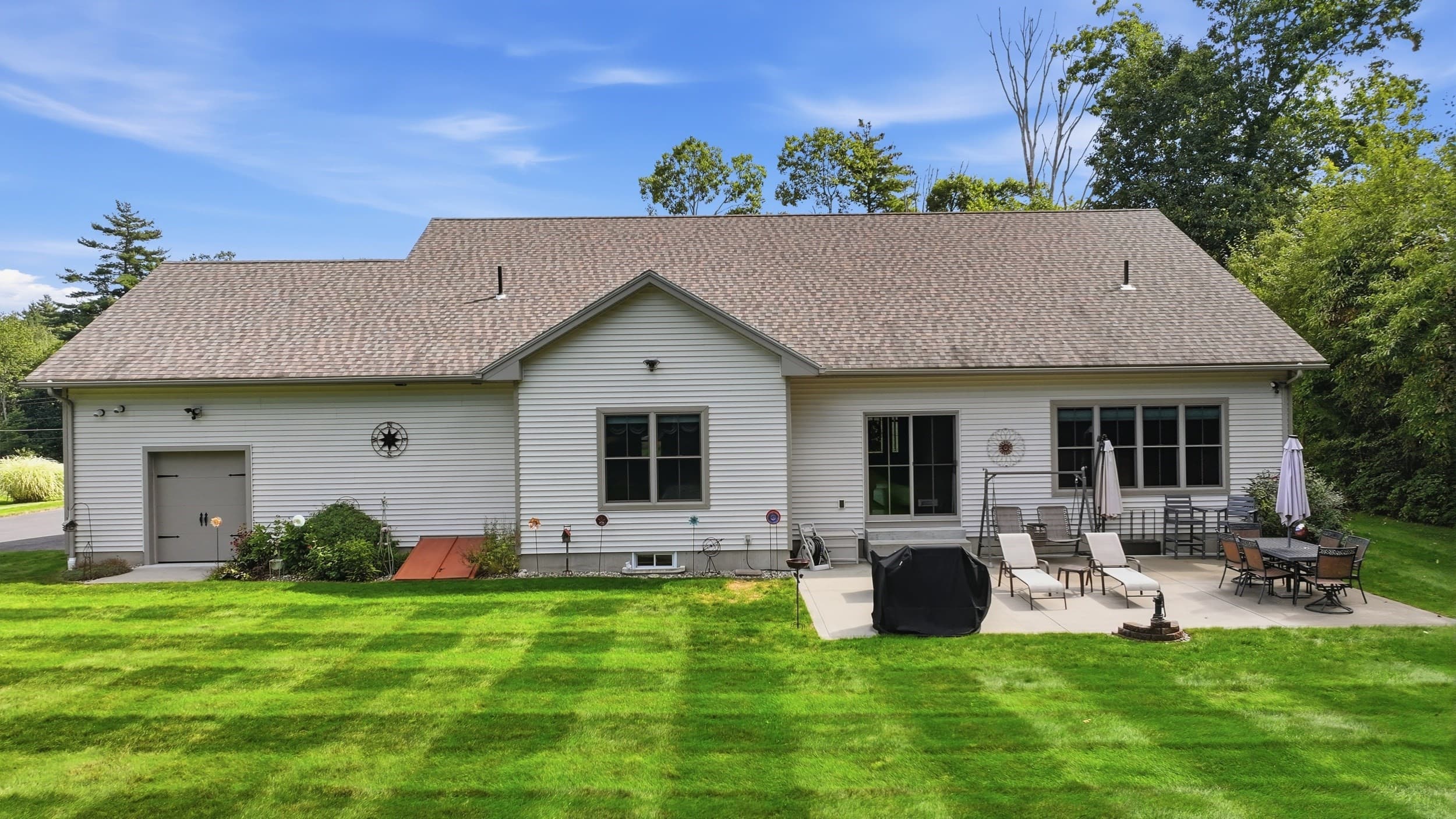 Single Family Residence at 406 N Liberty St, Belchertown MA 01007, Belchertown, photo 38 of 42