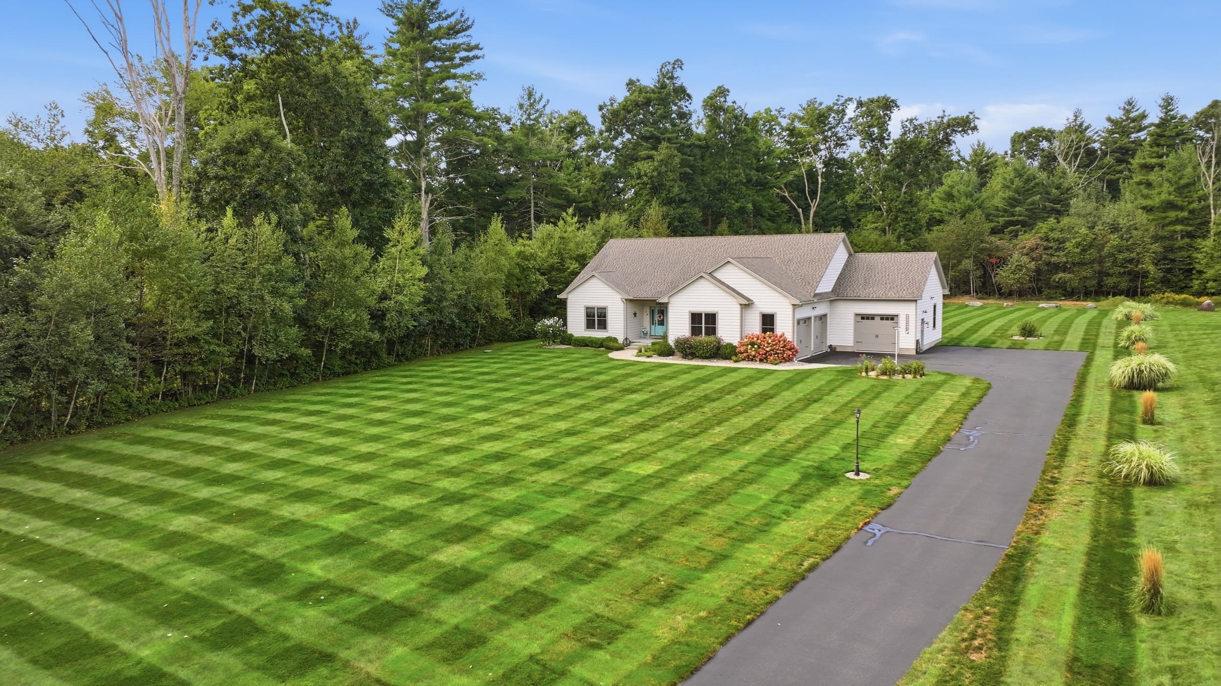 Single Family Residence at 406 N Liberty St, Belchertown MA 01007, Belchertown, photo 40 of 42