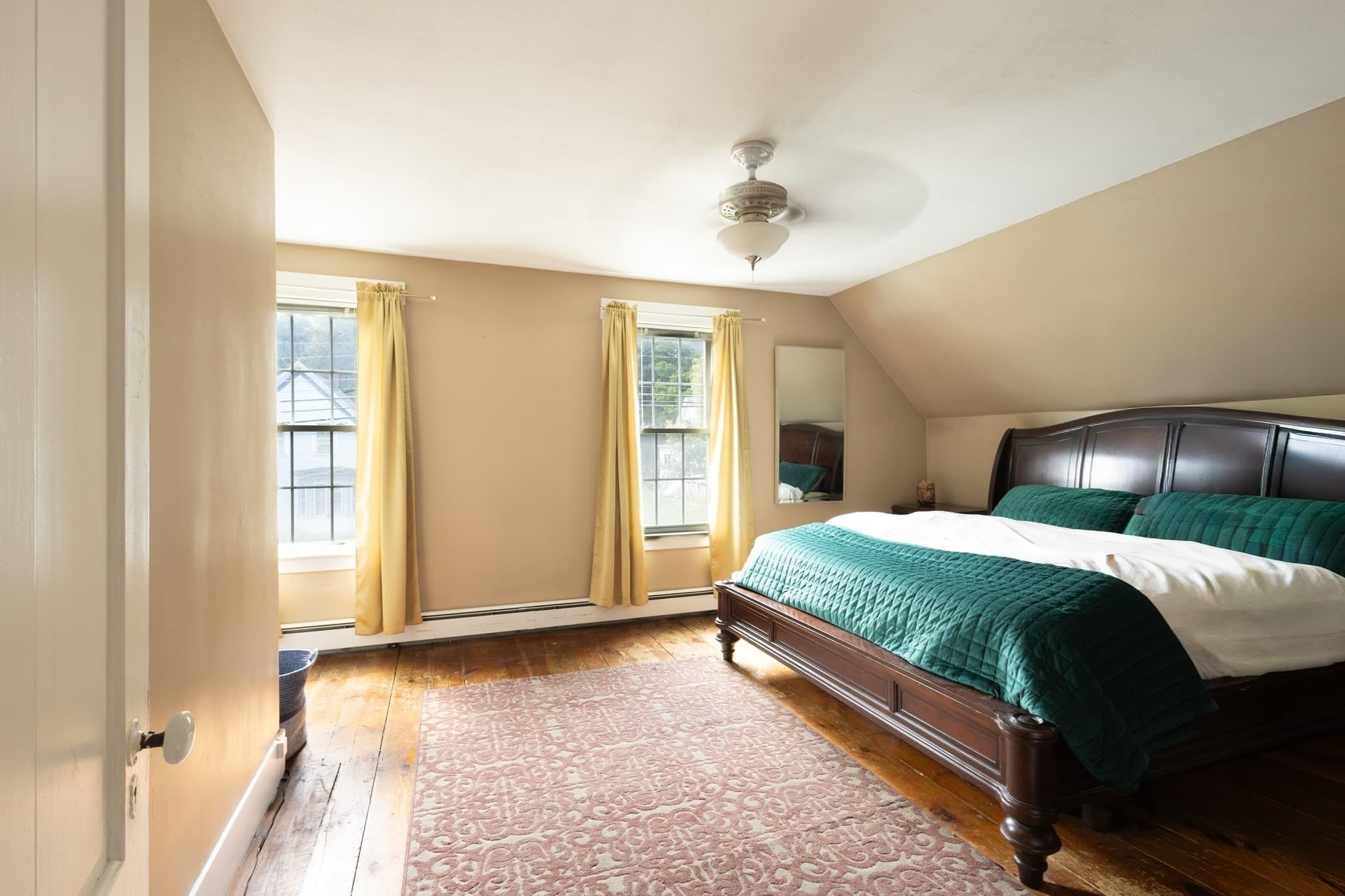 Single Family Residence at 147 W Broadway, Gardner MA 01440, Gardner, photo 16 of 25