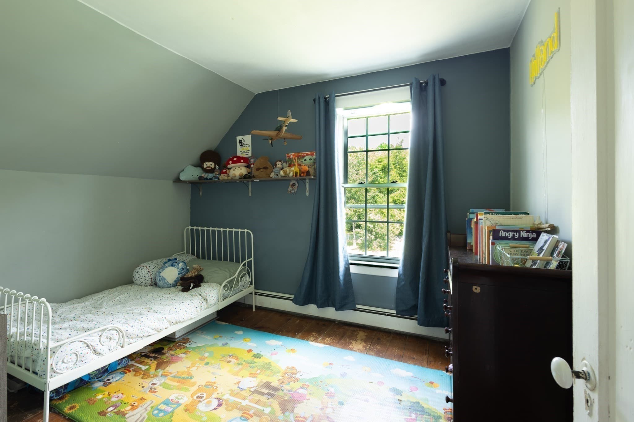 Single Family Residence at 147 W Broadway, Gardner MA 01440, Gardner, photo 15 of 25