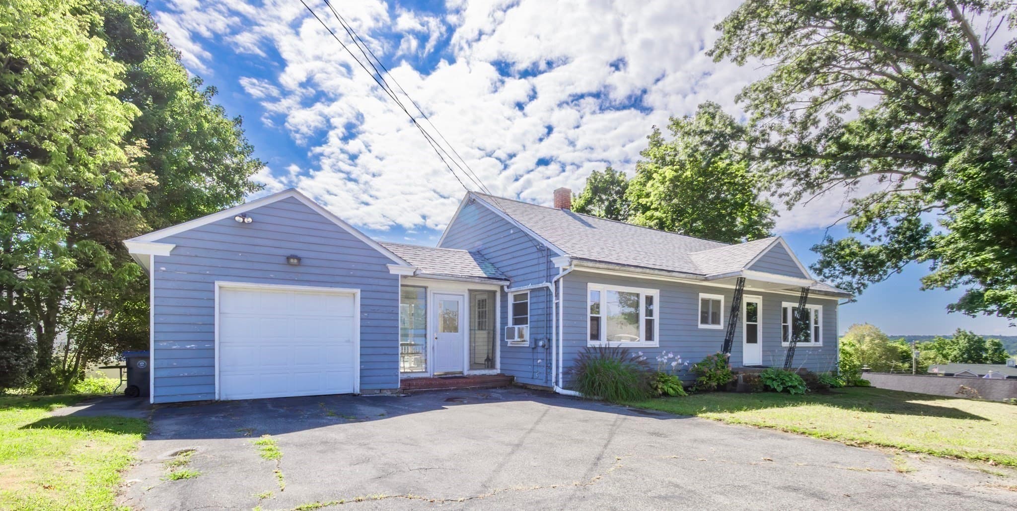 9 Byron Ave, Methuen MA 01844